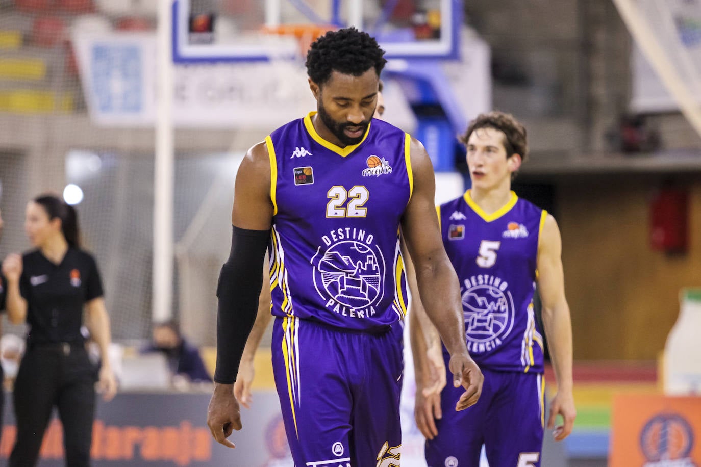 Los palentinos siguen sin ganar a domicilio esta temporada.