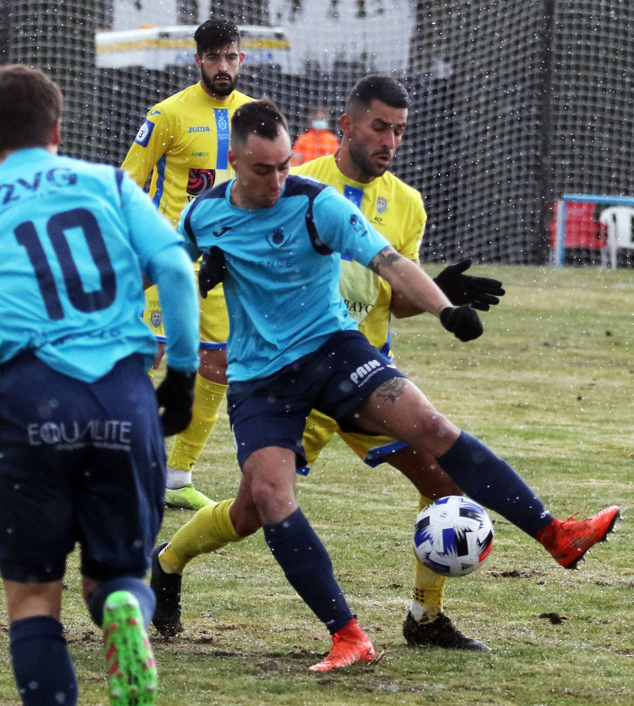 Partido de la tercera división entre el CD La Granja y la Arandina 
