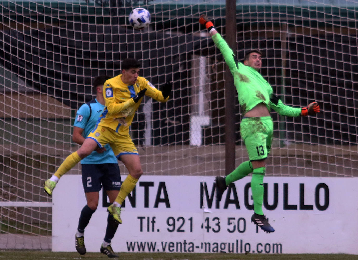 Partido de la tercera división entre el CD La Granja y la Arandina 
