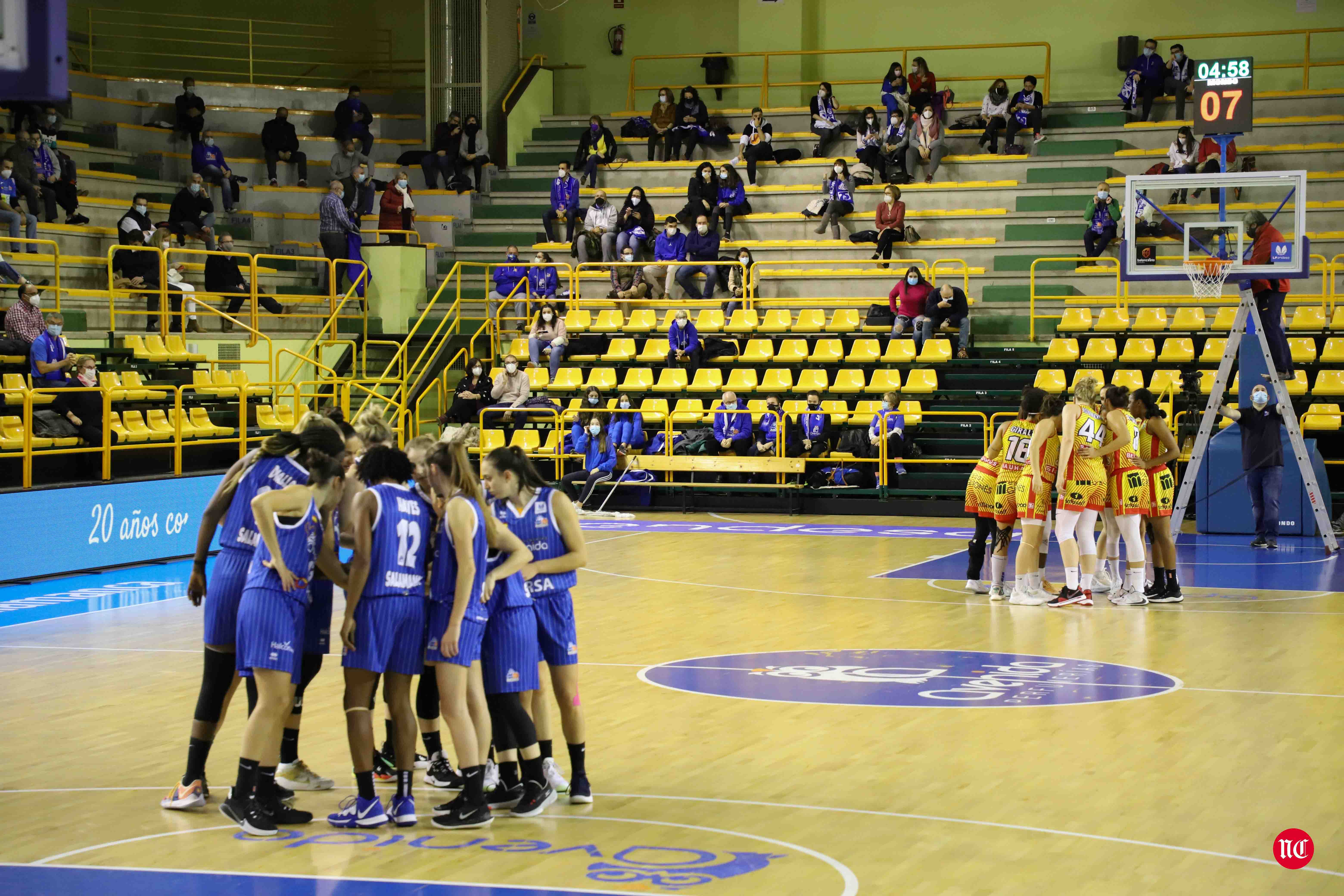 Fotos: El CB Avenida hace pequeño al Girona