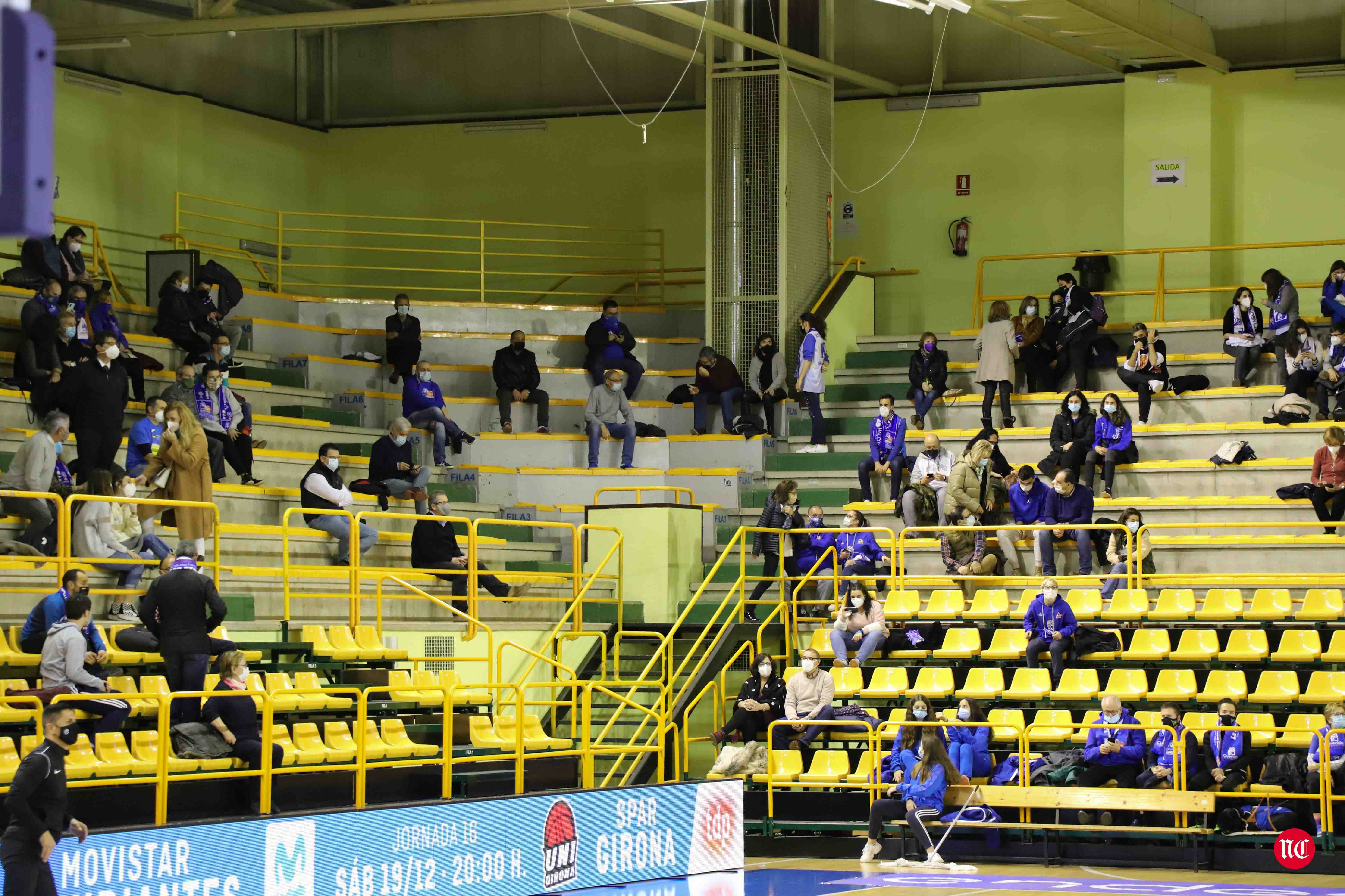 Fotos: El CB Avenida hace pequeño al Girona