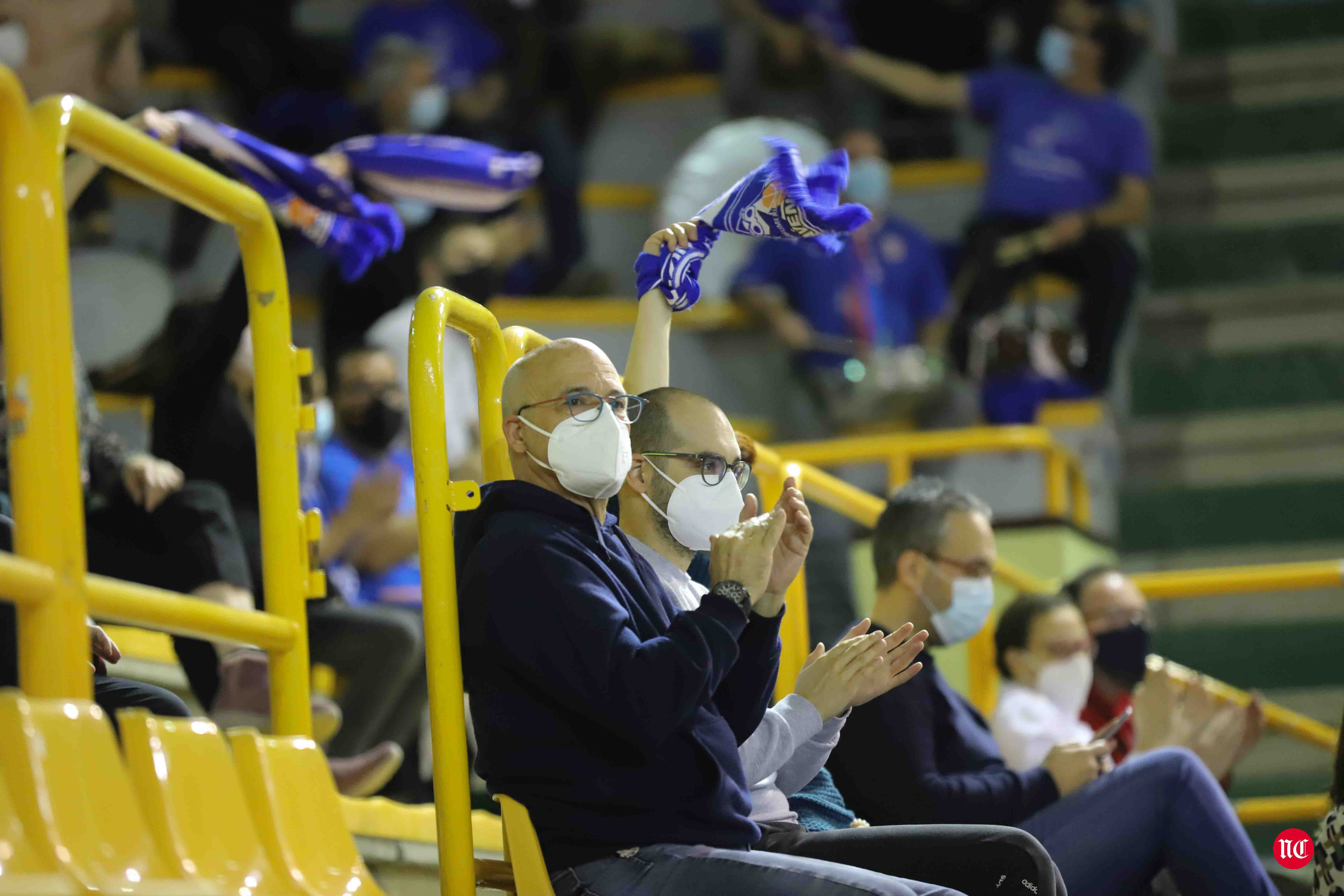 Fotos: El CB Avenida hace pequeño al Girona