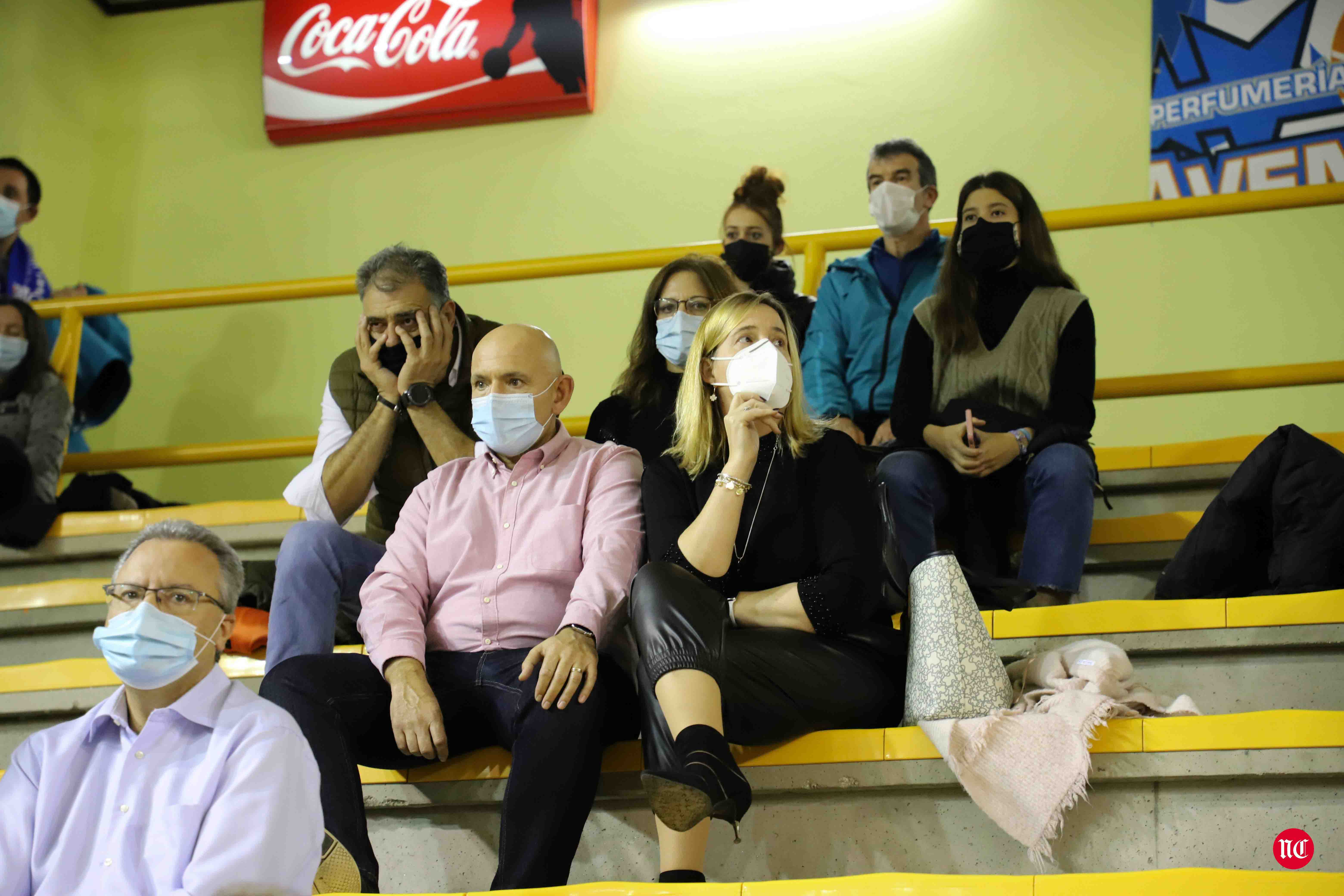 Fotos: El CB Avenida hace pequeño al Girona