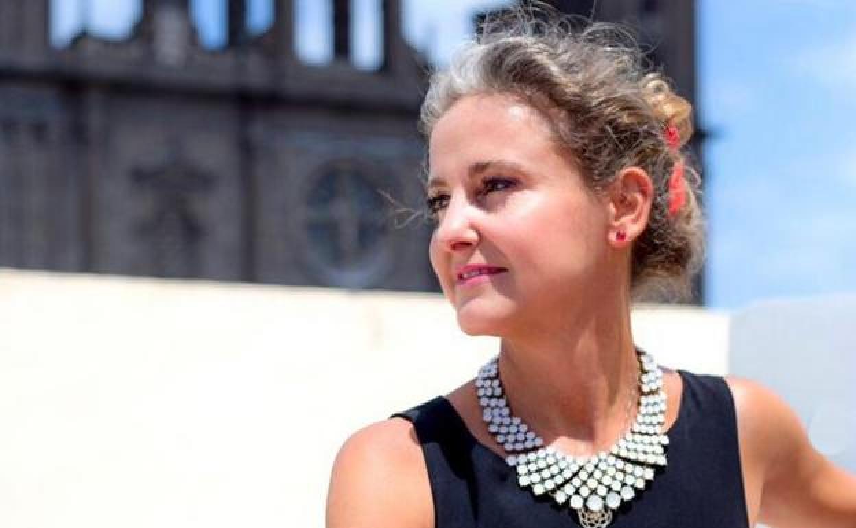 La vallisoletana Carla Royo-Villanova cierra su firma de cosmética
