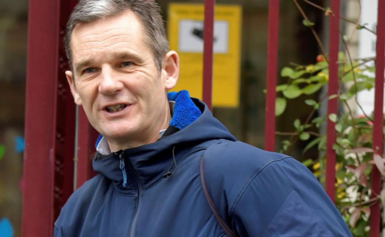 Iñaki Urdangarín a su salida del Hogar Don Orione.