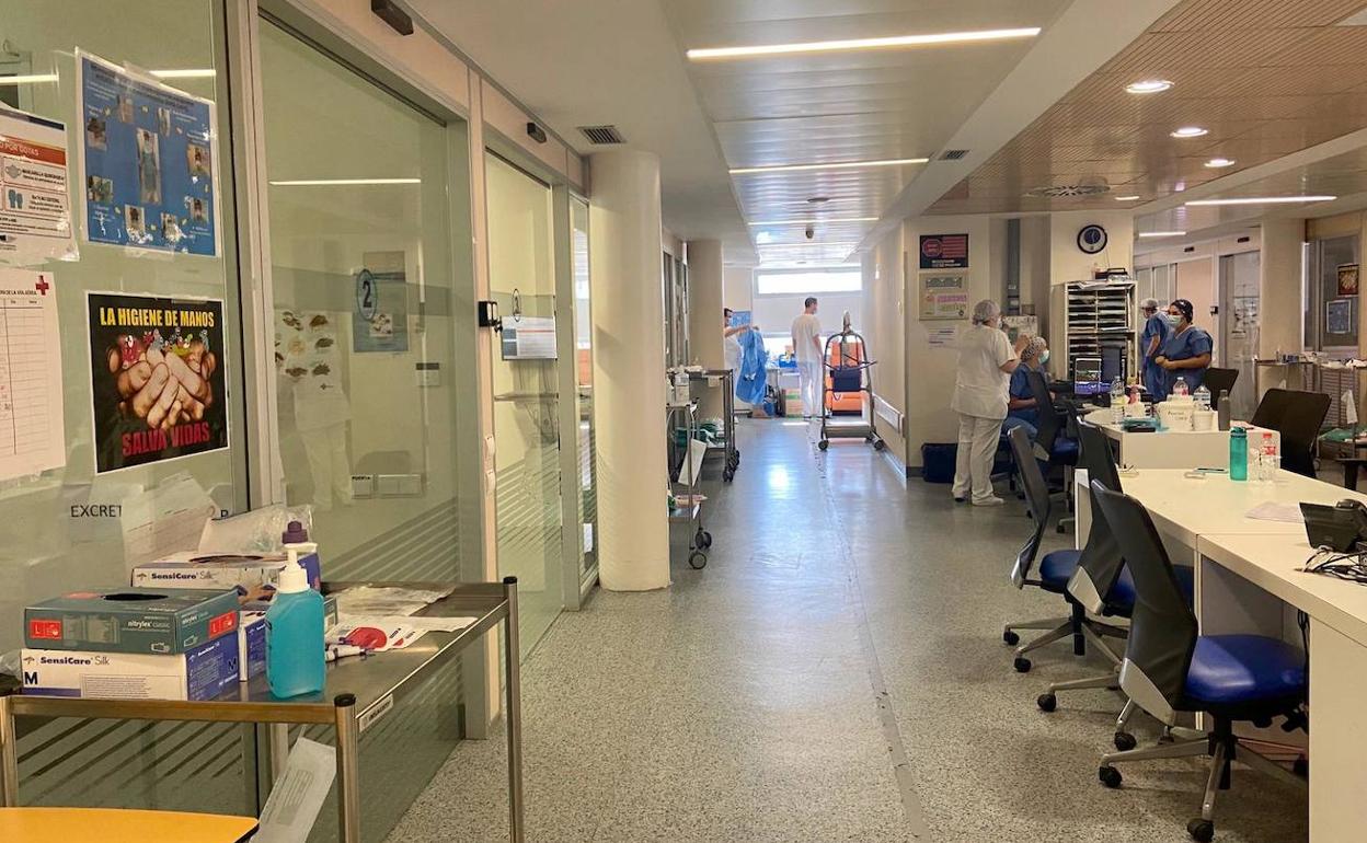 Instalaciones de la UCI del Hospital Río Hortega.