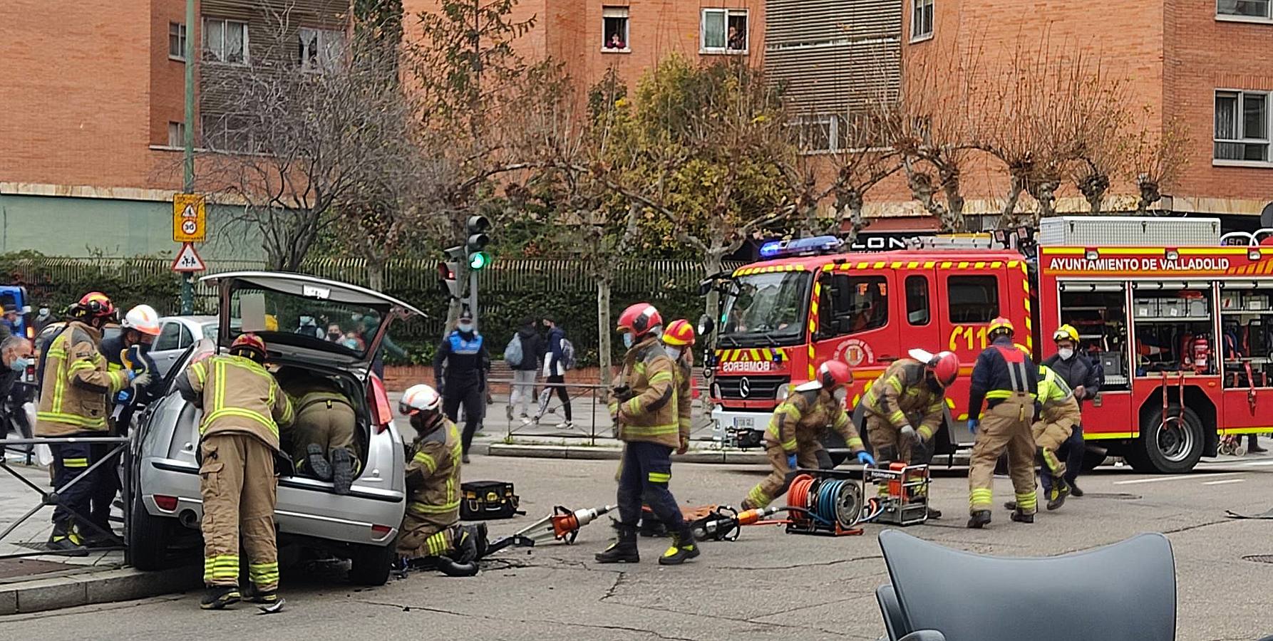 El suceso ha ocurrido en cruce de la calle Don Sancho con la calle Merced de la capital.