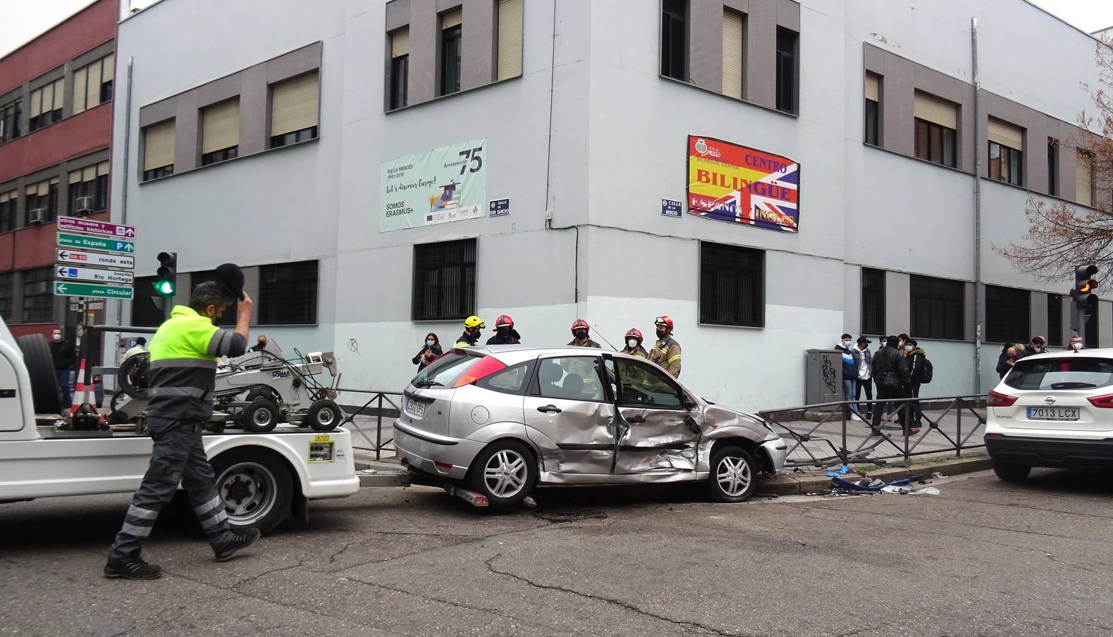 El suceso ha ocurrido en cruce de la calle Don Sancho con la calle Merced de la capital.