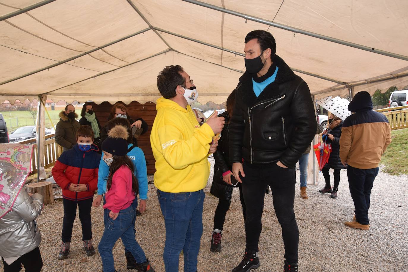 Jornada inaugural de las visitas a la casa del Ratoncito Pérez en Velilla del Río Carrión.