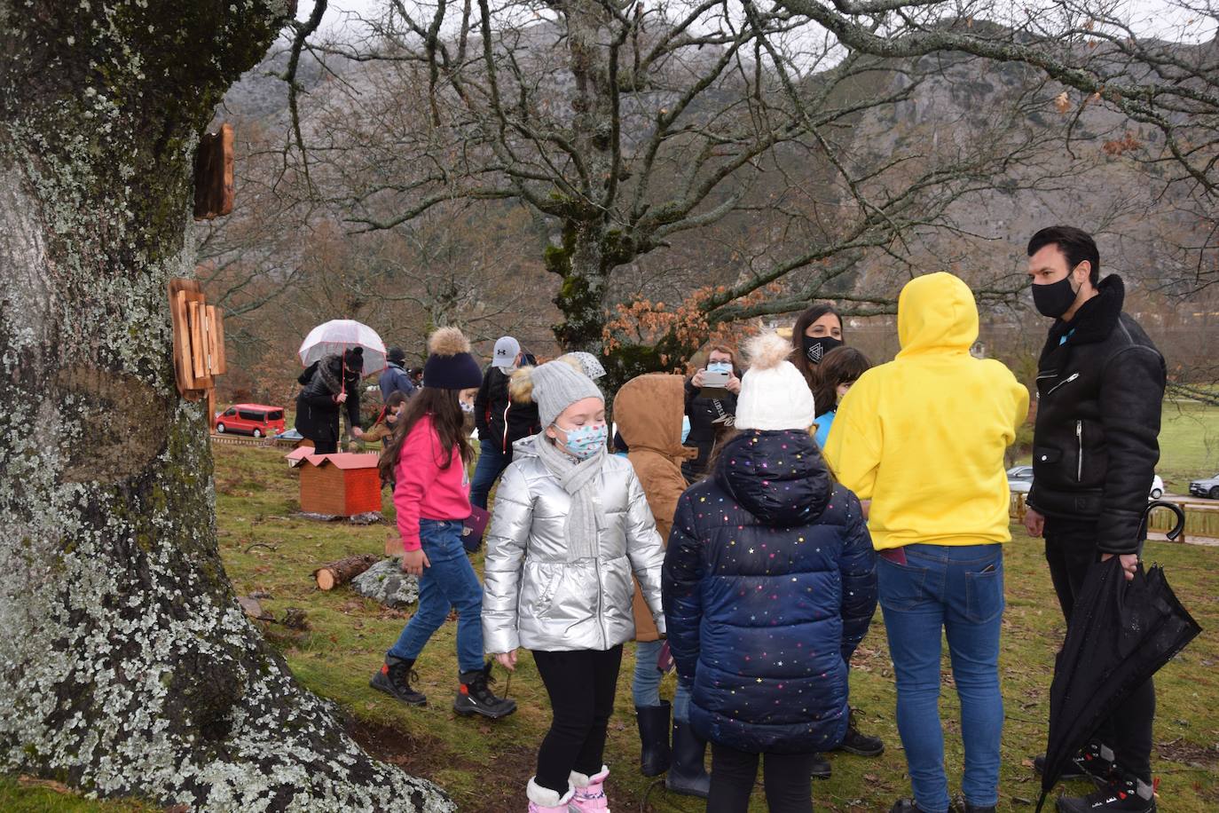 Jornada inaugural de las visitas a la casa del Ratoncito Pérez en Velilla del Río Carrión.