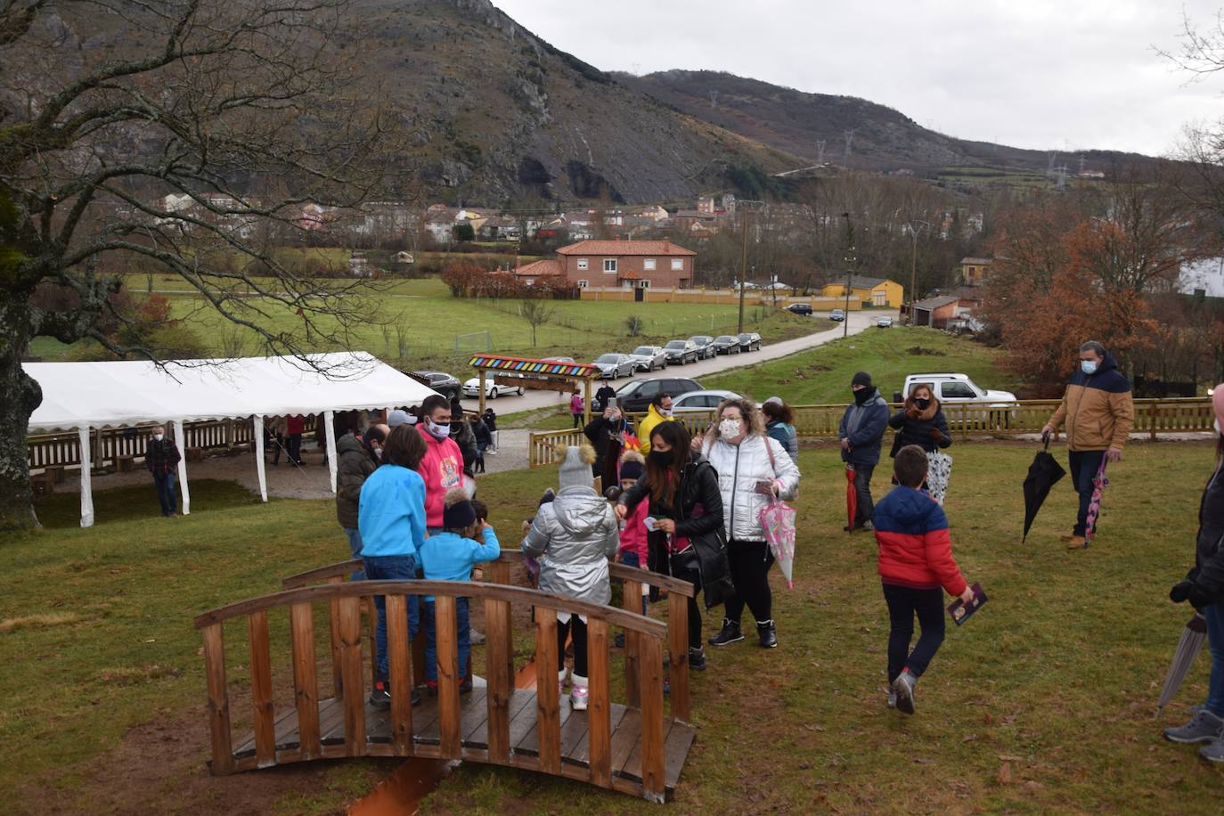 Jornada inaugural de las visitas a la casa del Ratoncito Pérez en Velilla del Río Carrión.