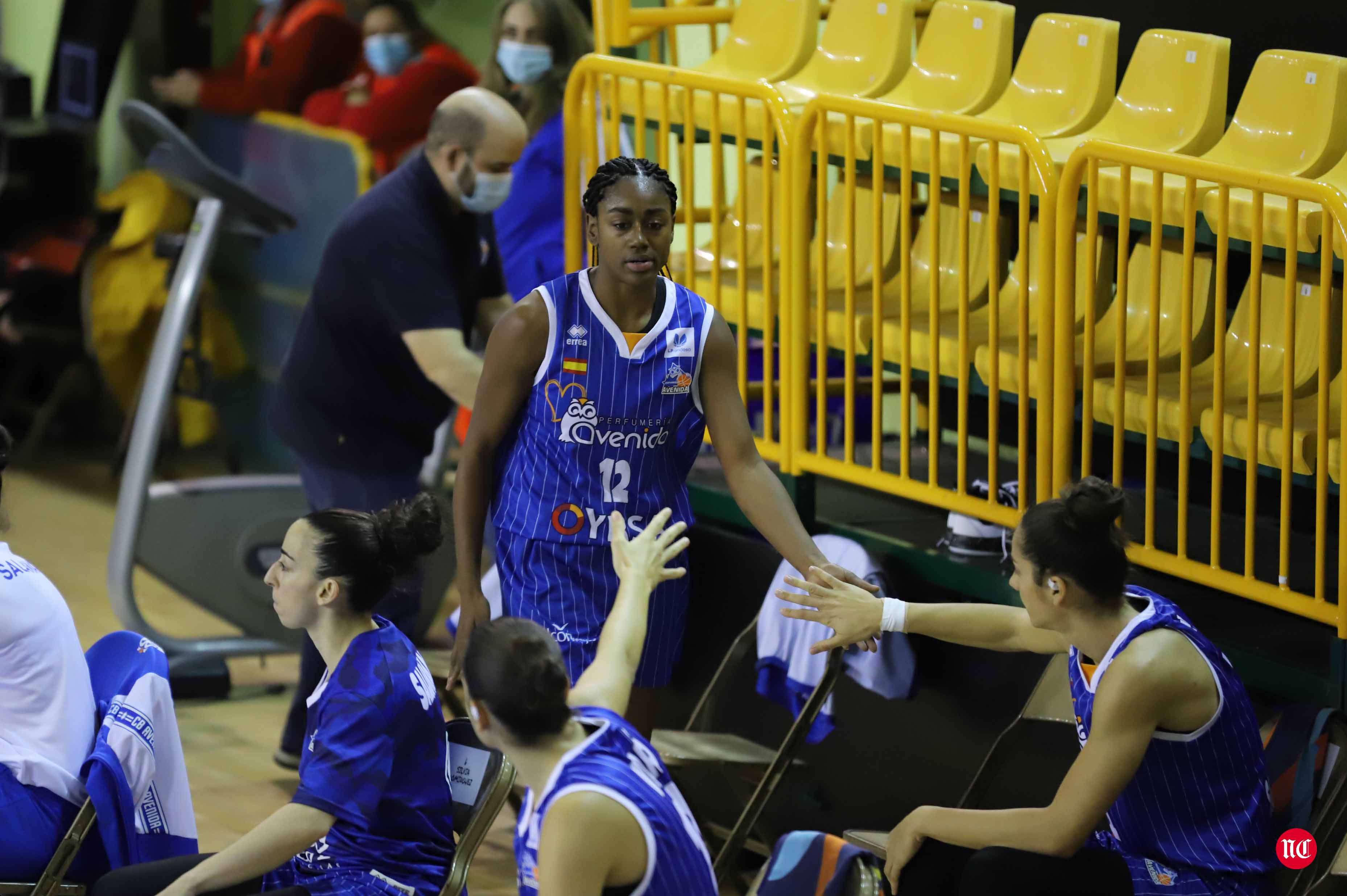 Fotos: Avasallador inicio de la segunda vuelta para el CB Avenida (80-45)