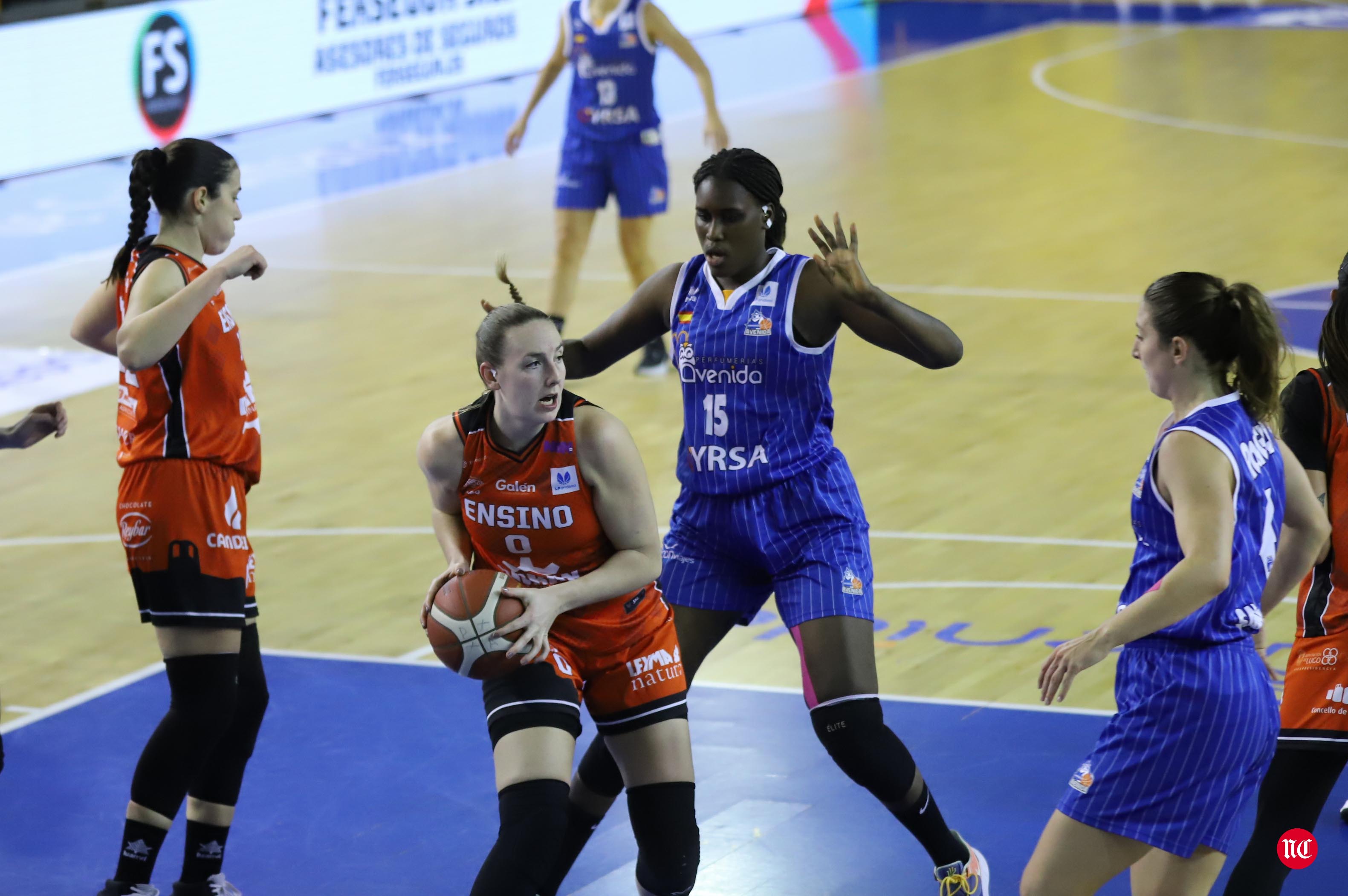 Fotos: Avasallador inicio de la segunda vuelta para el CB Avenida (80-45)