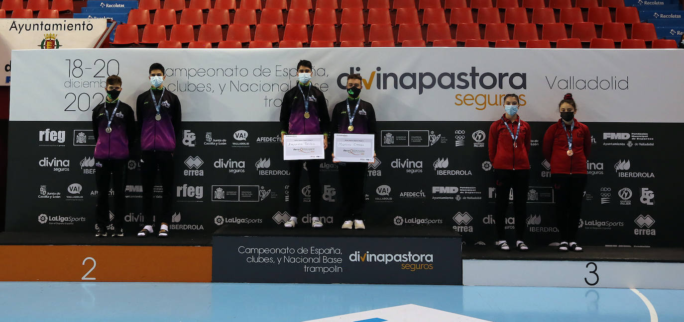 Fotos: Saltos espectaculares en el campeonato de España de trampolín