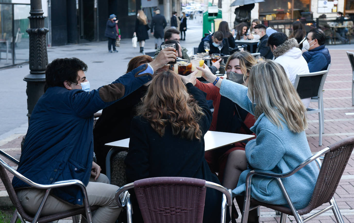 Fotos: Ambiente en Valladolid capital durante las horas previas a la Nochebuena