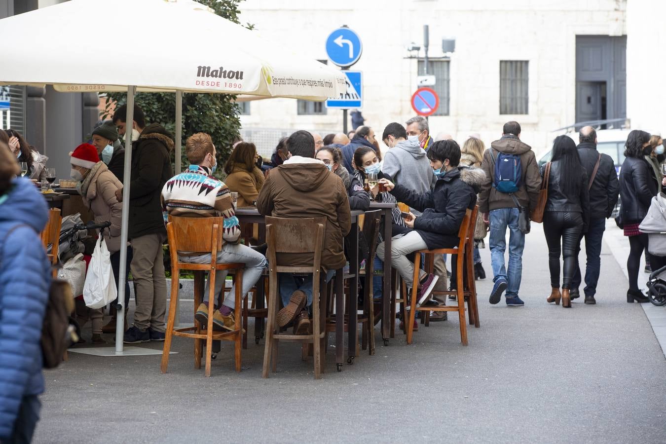 Fotos: Los vallisoletanos no renuncian al vermut de Nochebuena