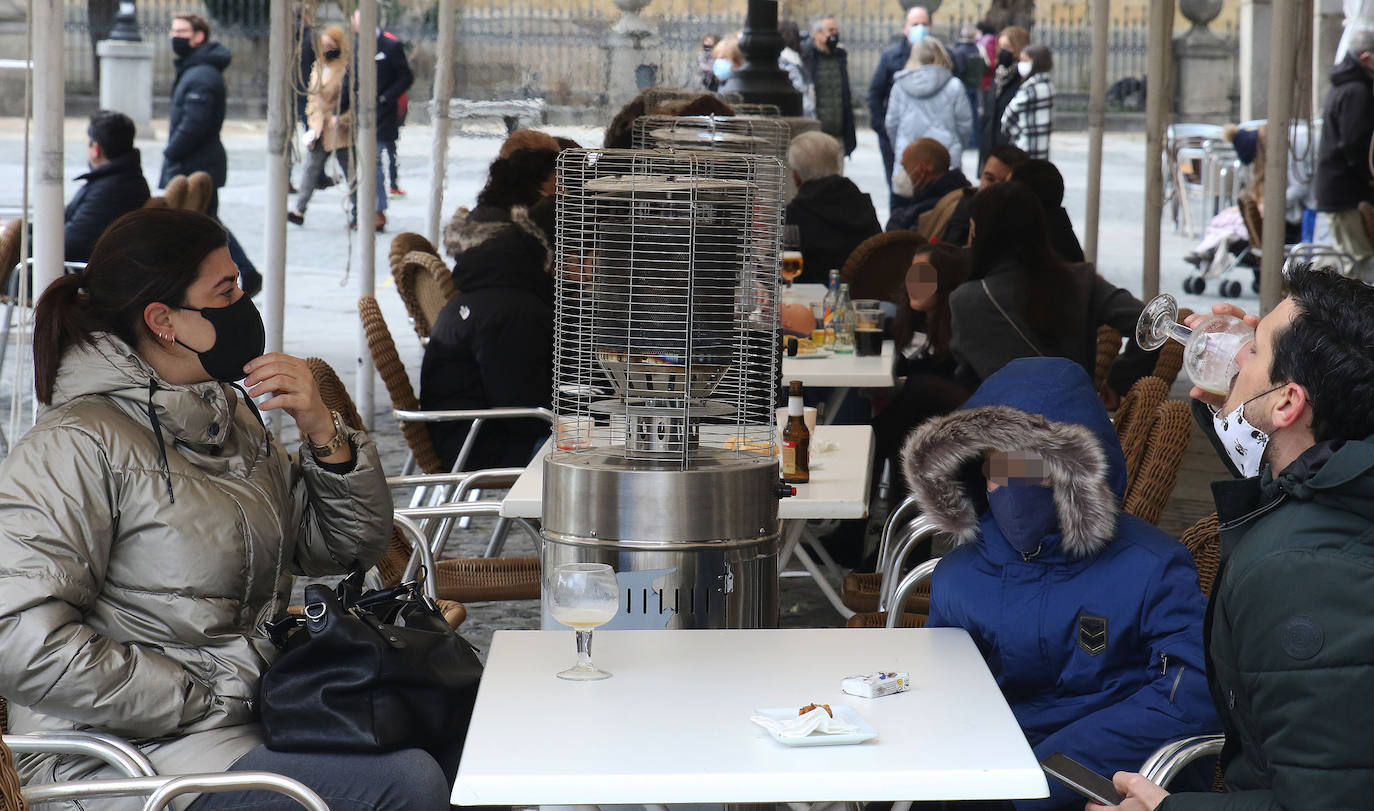 Día de Navidad en la Plaza Mayor de Segovia 