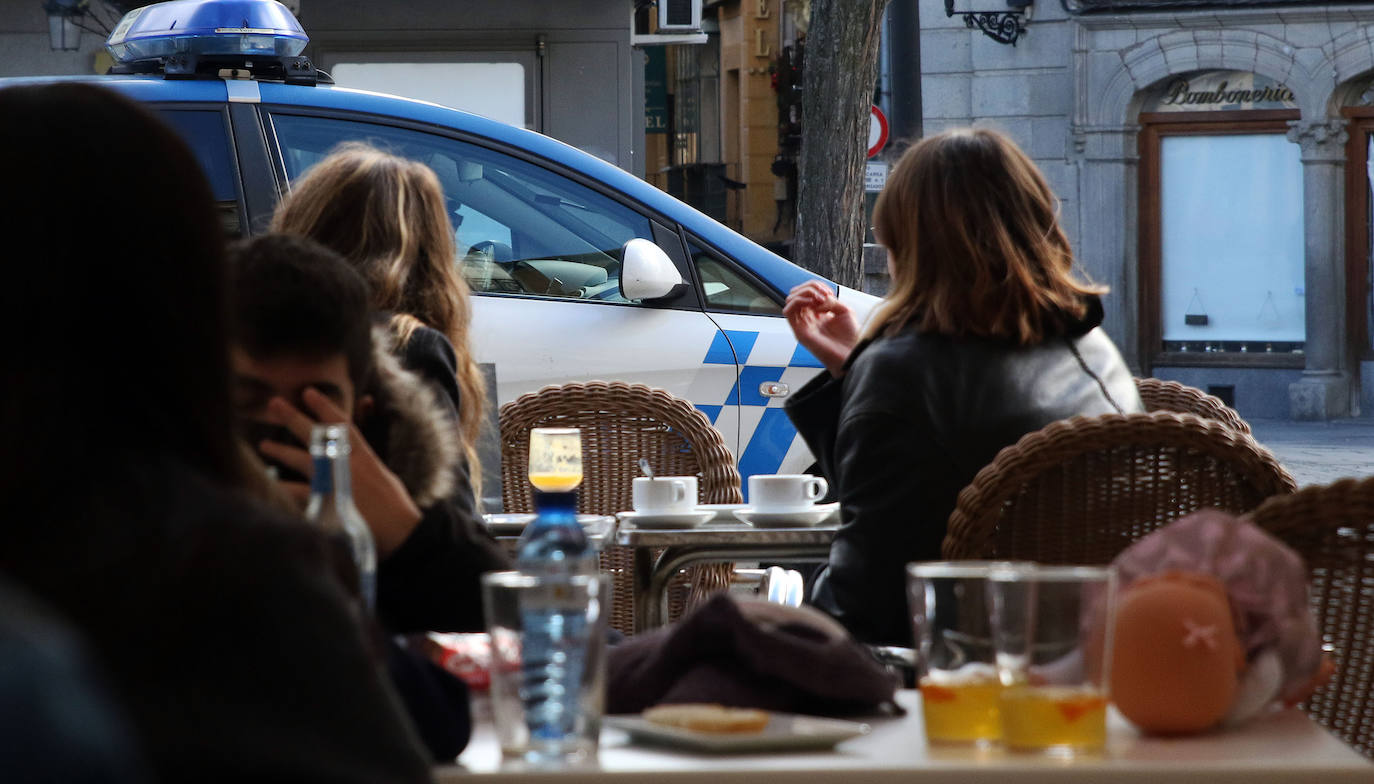 Día de Navidad en la Plaza Mayor de Segovia 