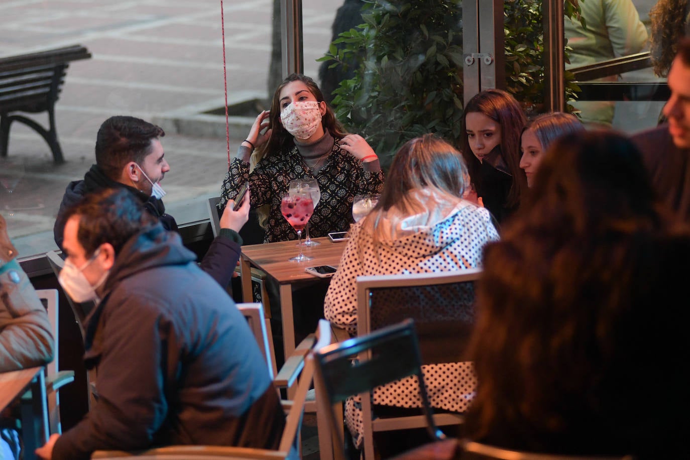 Fotos: Los vallisoletanos aprovechan la mañana y la tarde de Nochevieja para despedir el año