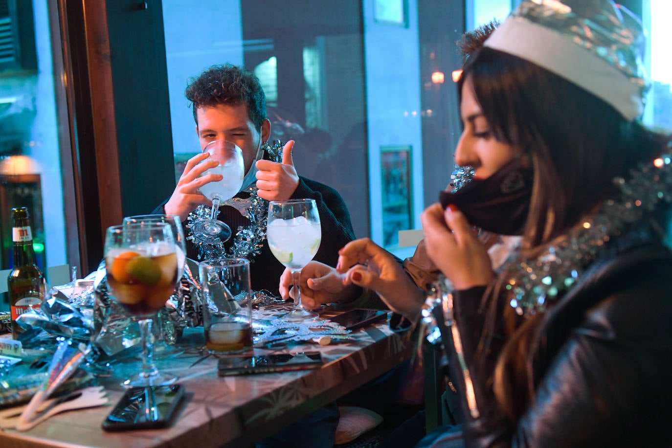 Fotos: Los vallisoletanos aprovechan la mañana y la tarde de Nochevieja para despedir el año