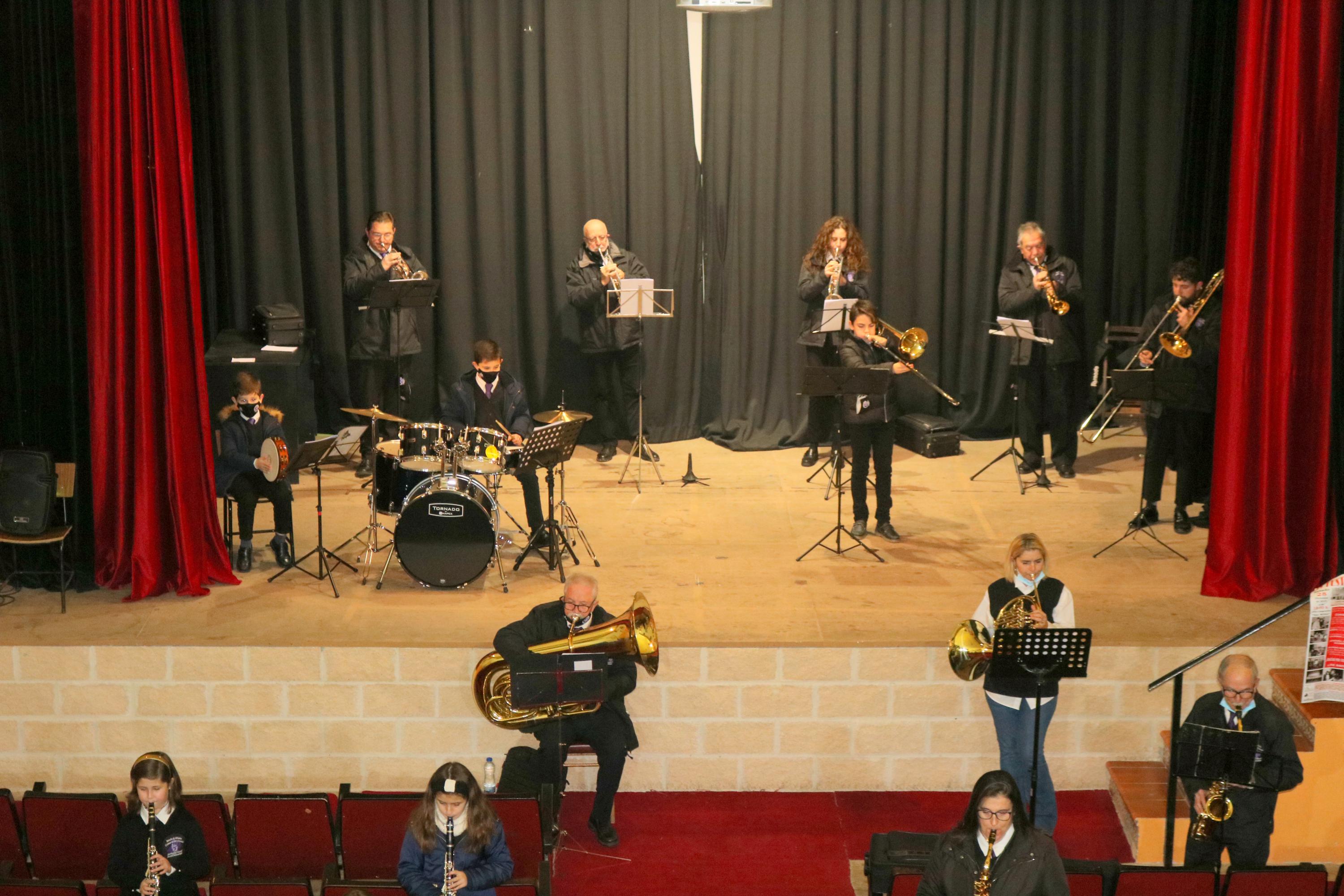 Los alumnos de la Escuela y Banda de Música Comarcal ofrecieron diversas actuaciones navideñas