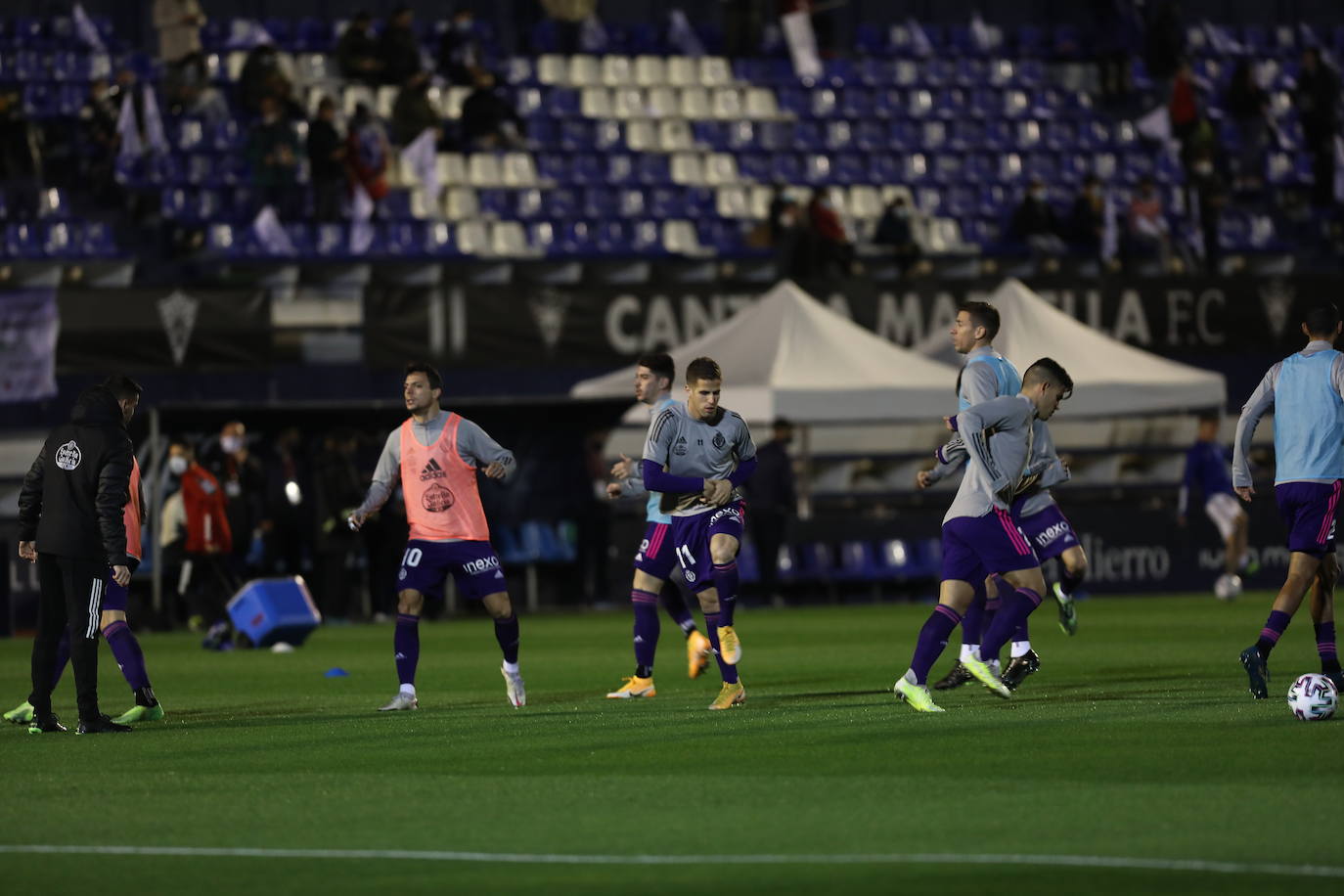 Fotos: Marbella-Real Valladolid