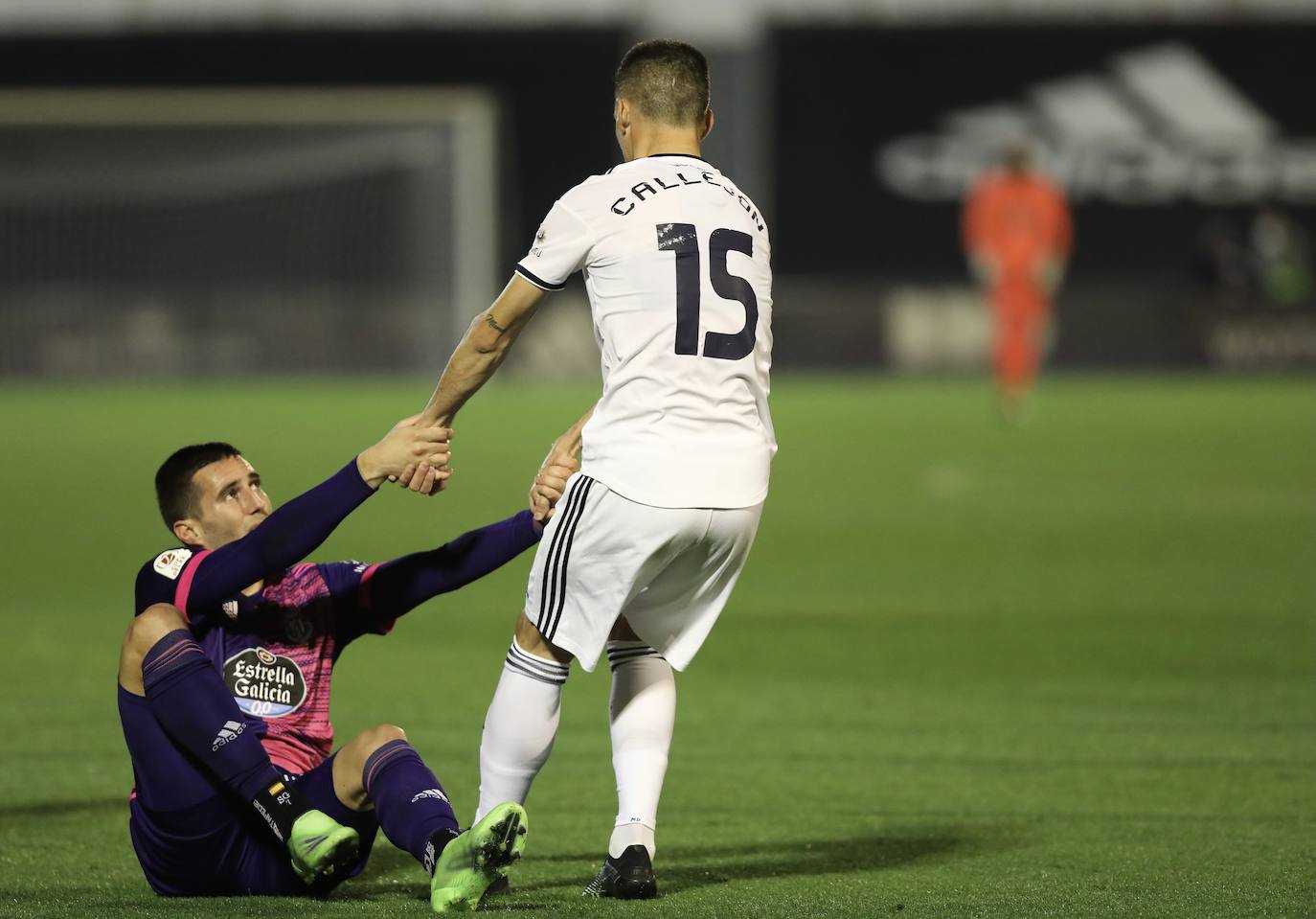 Fotos: Marbella-Real Valladolid