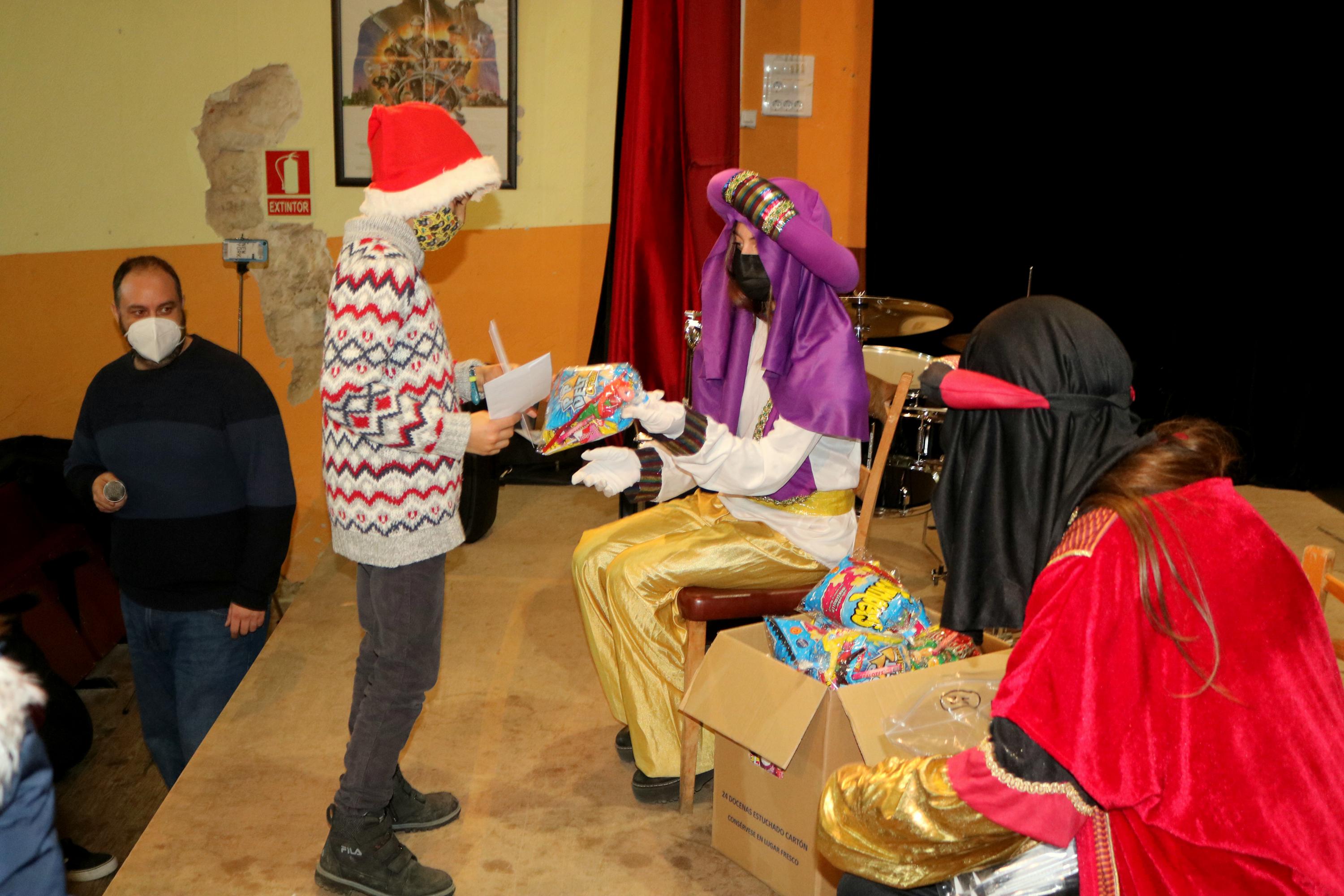 Los Pajes Reales durante su visita a Baltanás