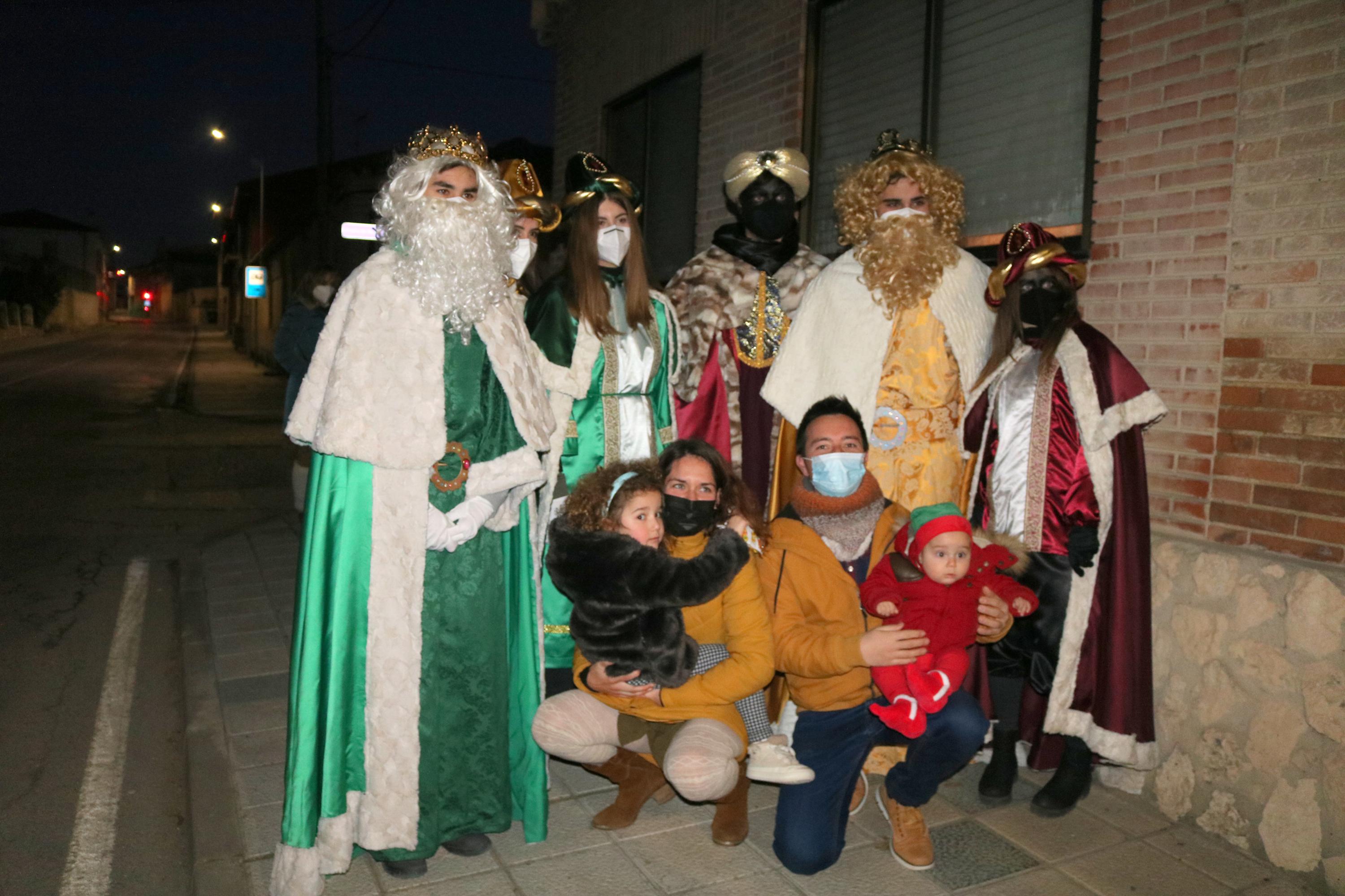 Los Reyes Magos visitaron a los niños baltanasiegos 