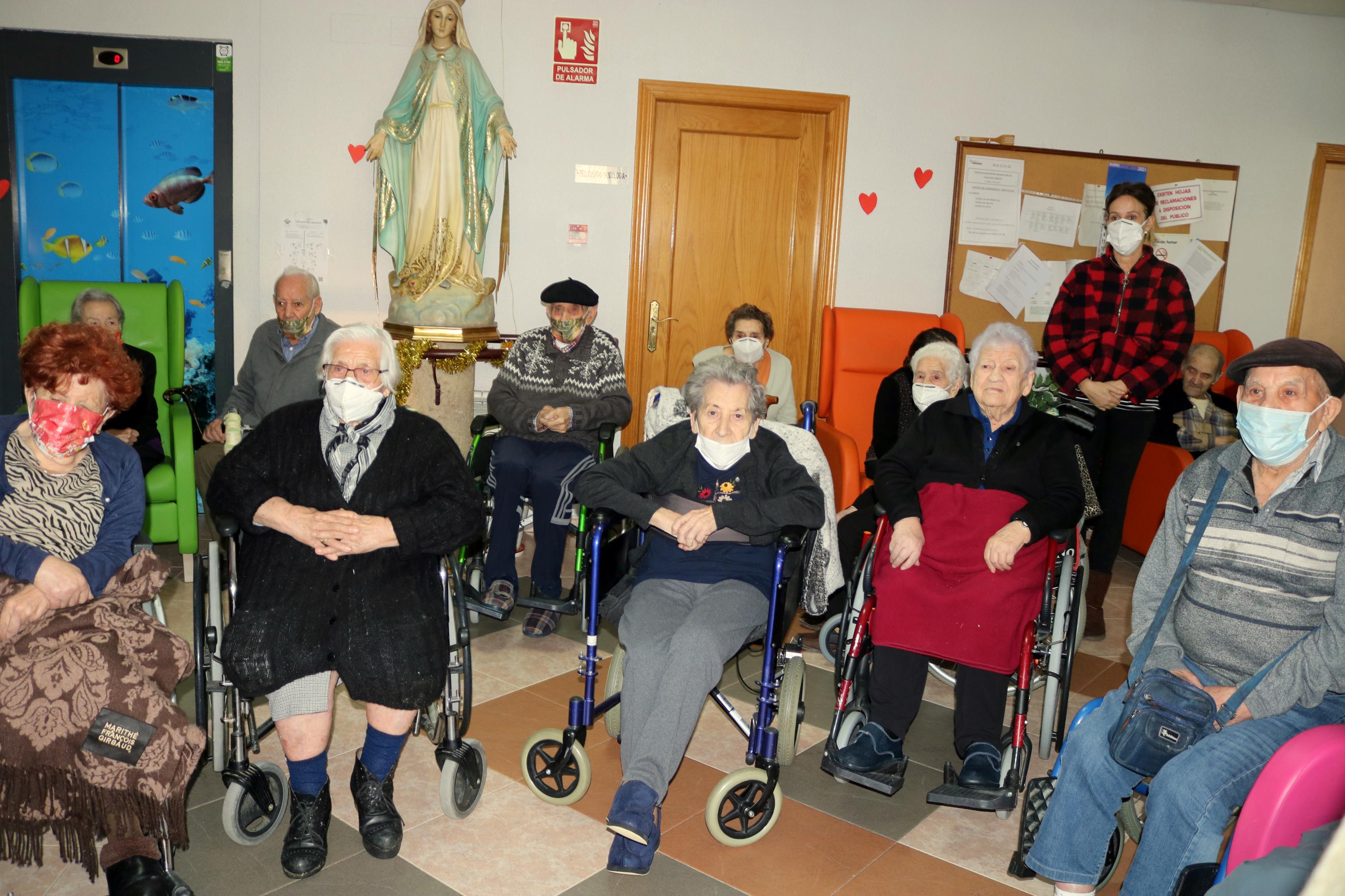 Fotos: Baltanás celebra con ilusión el día de Reyes