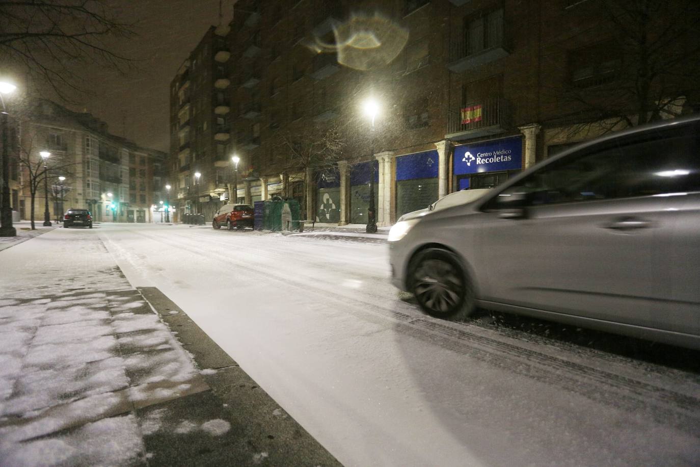 Fotos: Valladolid amanece teñida de blanco