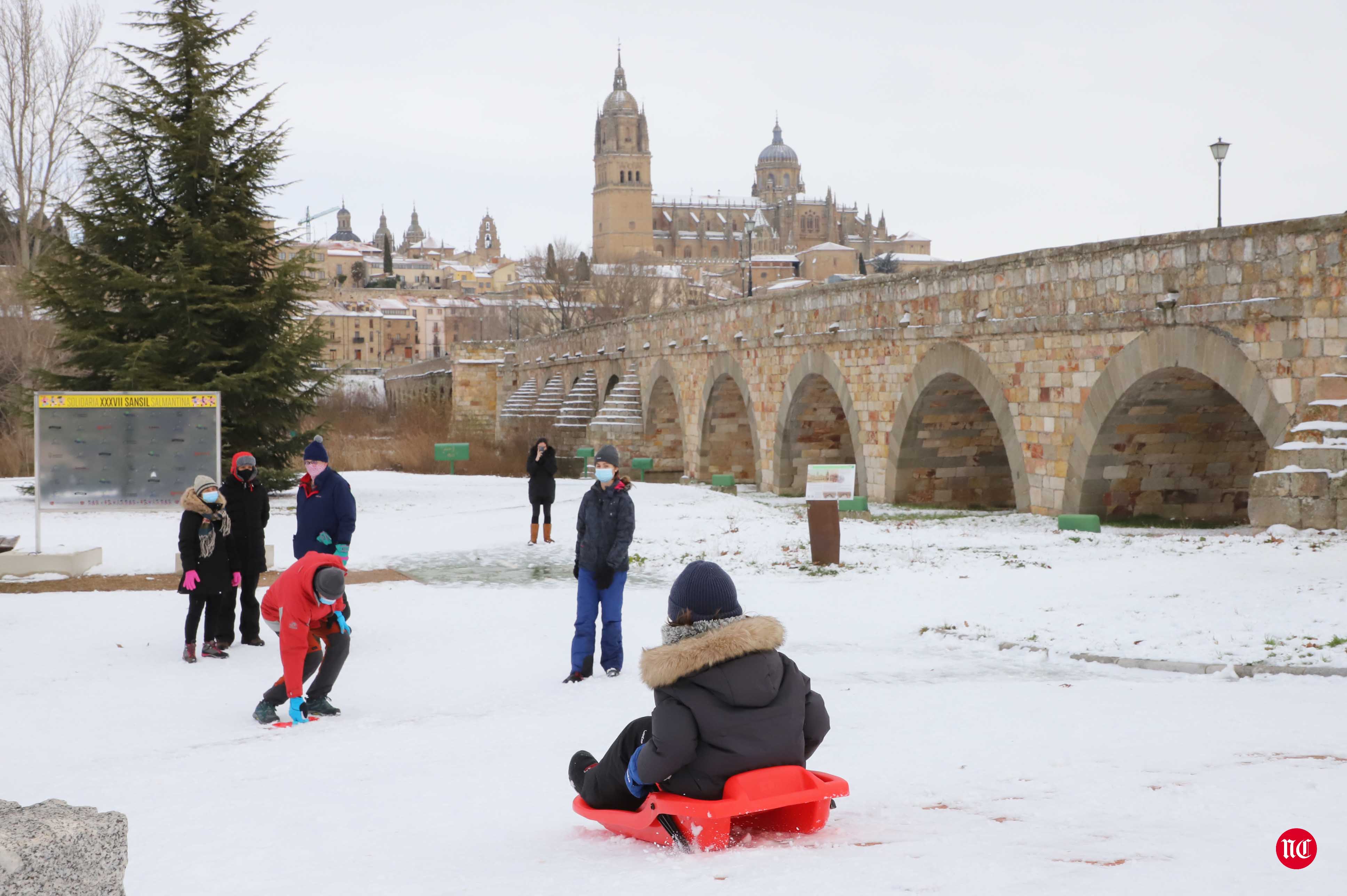 Fotos: Salamanca intenta recuperarse de Filomena con el frío y el hielo como protagonistas