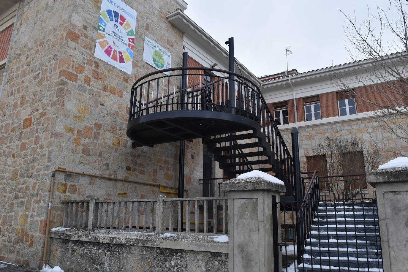 Fotos: Los colegios de Aguilar, preparados para retomar las clases este martes