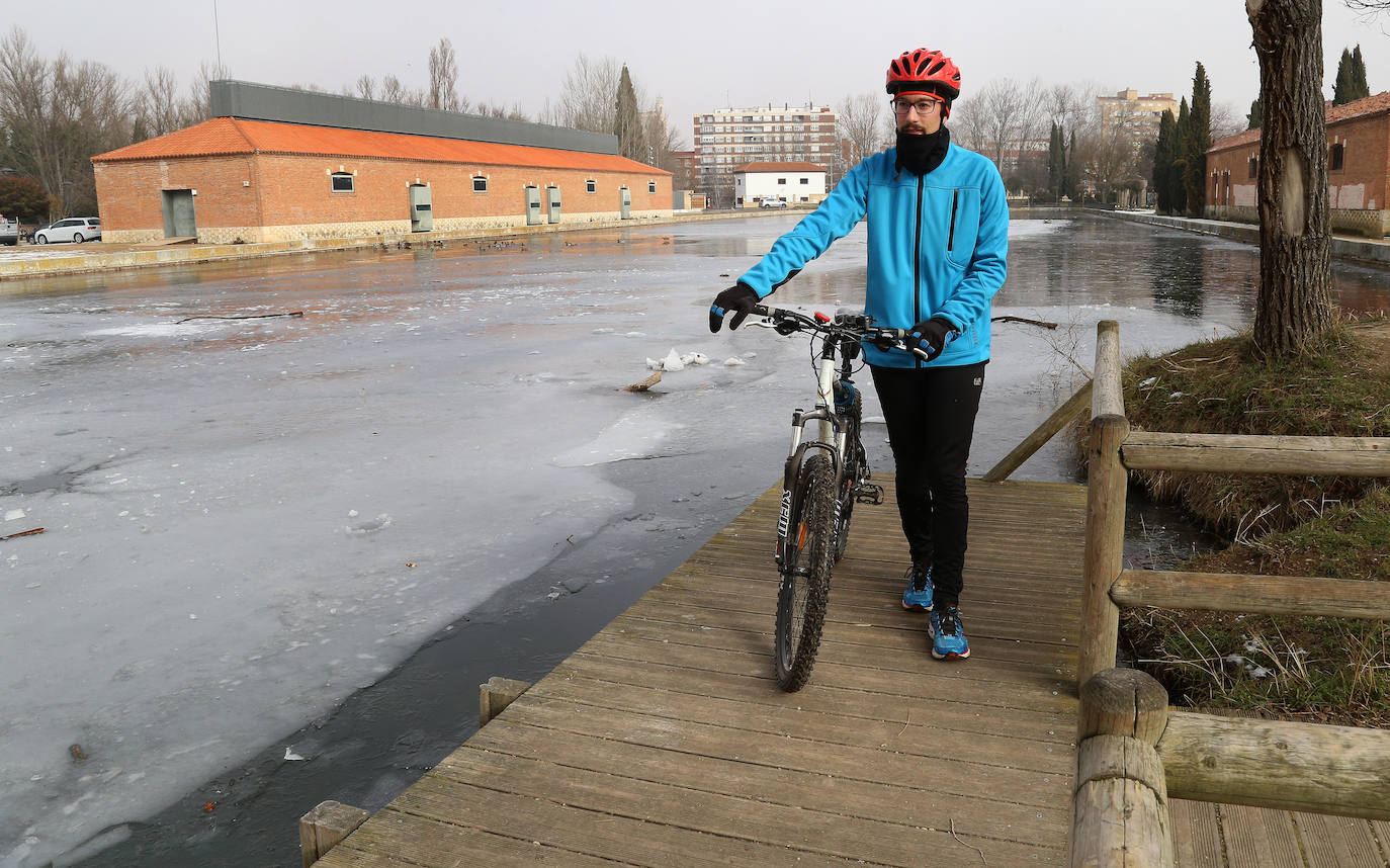 El gélido frío sigue acompañando a los palentinos. 