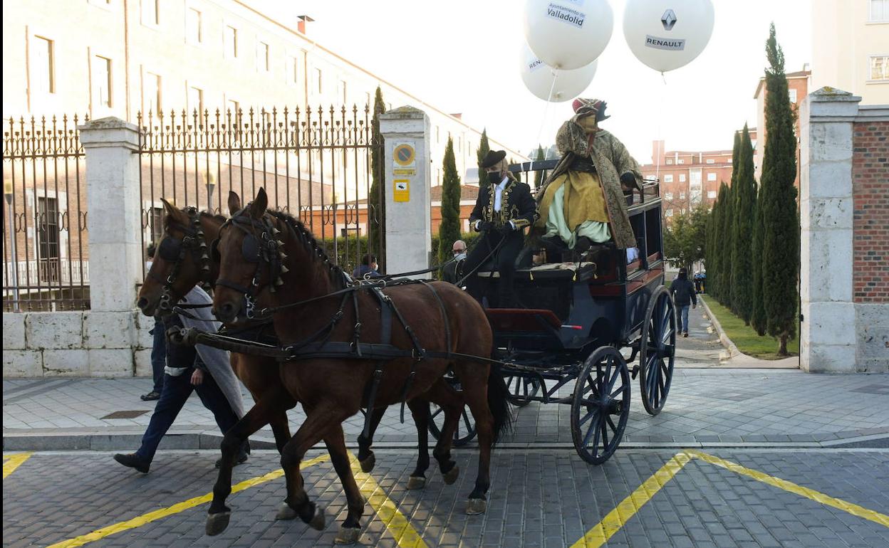 Paseo de los Reyes Magos por Valladolid . 