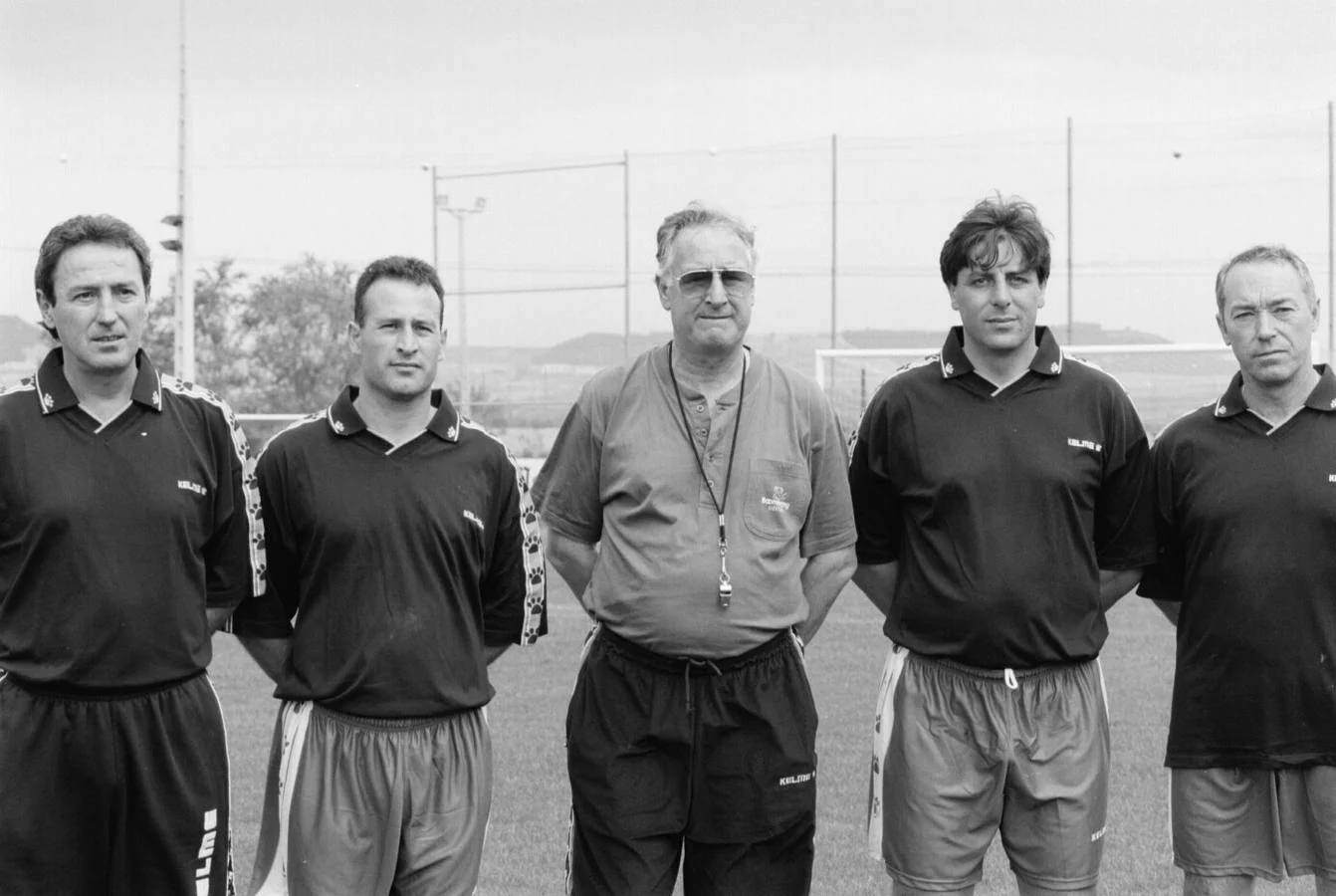 Los directivos y técnicos del Real Valladolid en la pretemporada 97-98. En la foto, Jovicevic, Marcelo, Vicente Cantatore, Santos y Aramayo.