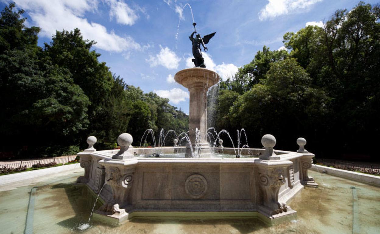 'Fuente de la Fama' en el Parque del Campo Grande de Valladolid, en honor al que fuera alcalde de la ciudad, Miguel Íscar.