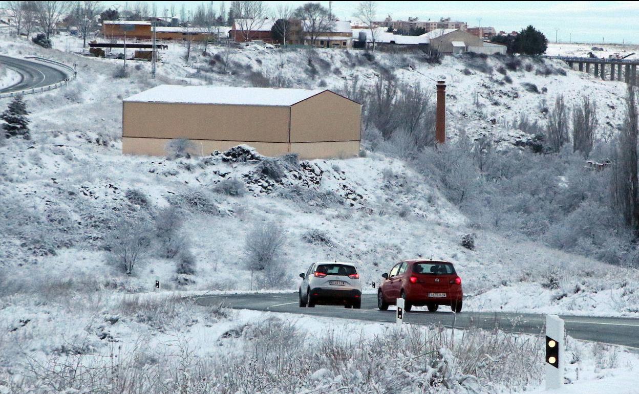 Nieve en la carretera.