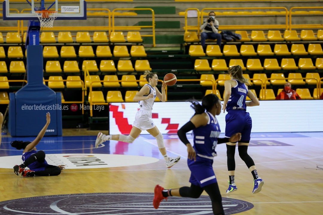 Perfumerías Avenida - Dynamo de Kursk