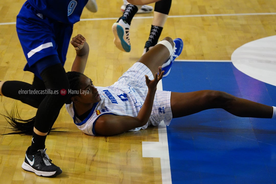 Perfumerías Avenida - Dynamo de Kursk