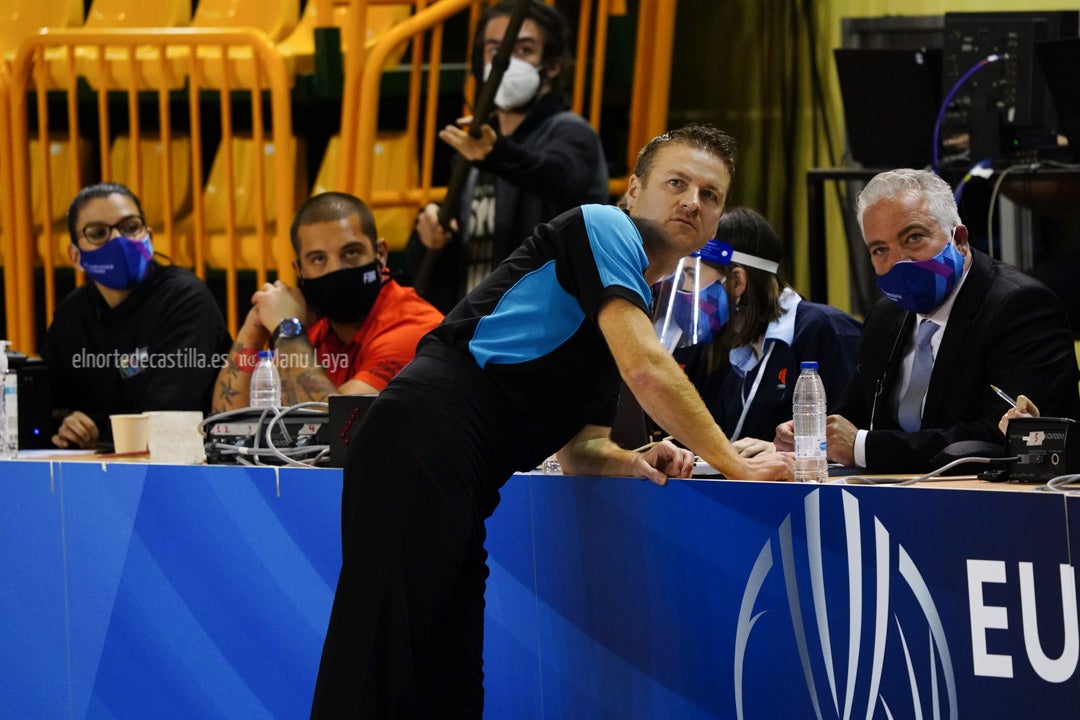 Perfumerías Avenida - Dynamo de Kursk