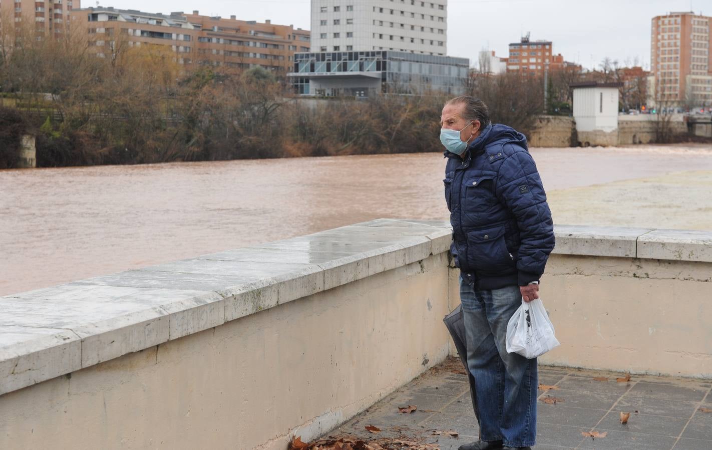 Fotos: Aumenta el caudal del Pisuerga a su paso por Valladolid