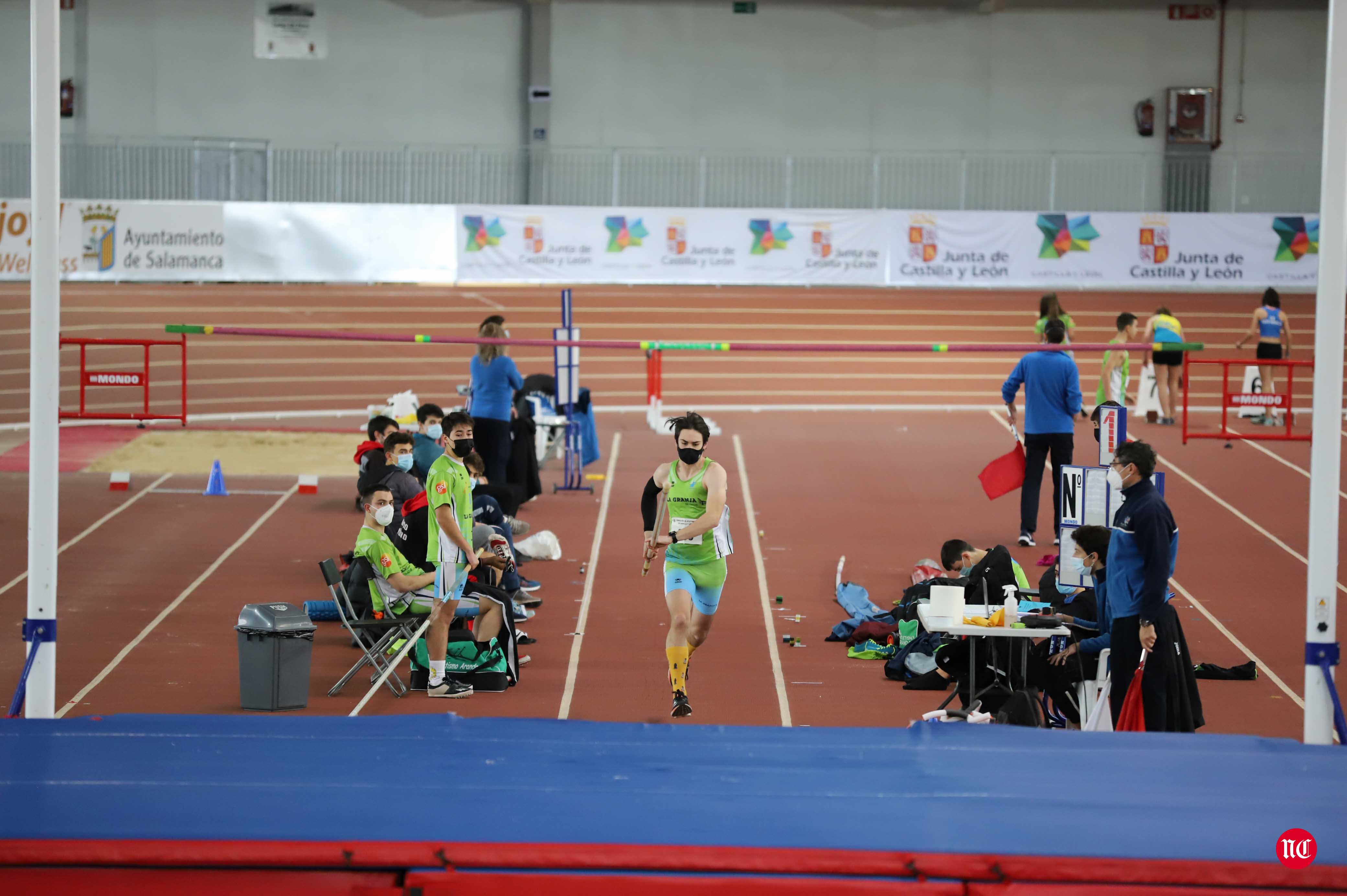 Fotos: Campeonatos autonómicos y controles de atletismo en la jornada del domingo