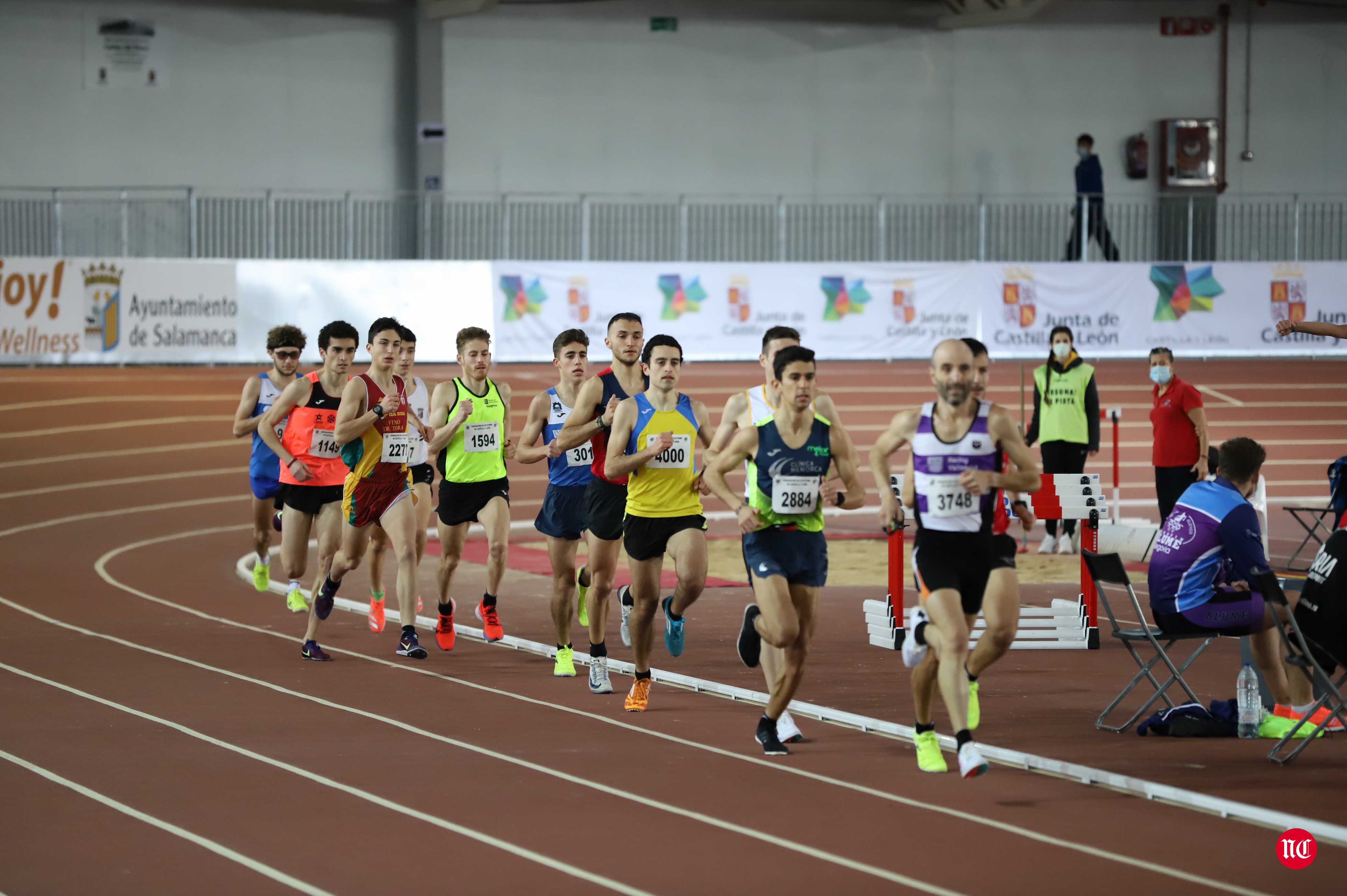 Fotos: Campeonatos autonómicos y controles de atletismo en la jornada del domingo