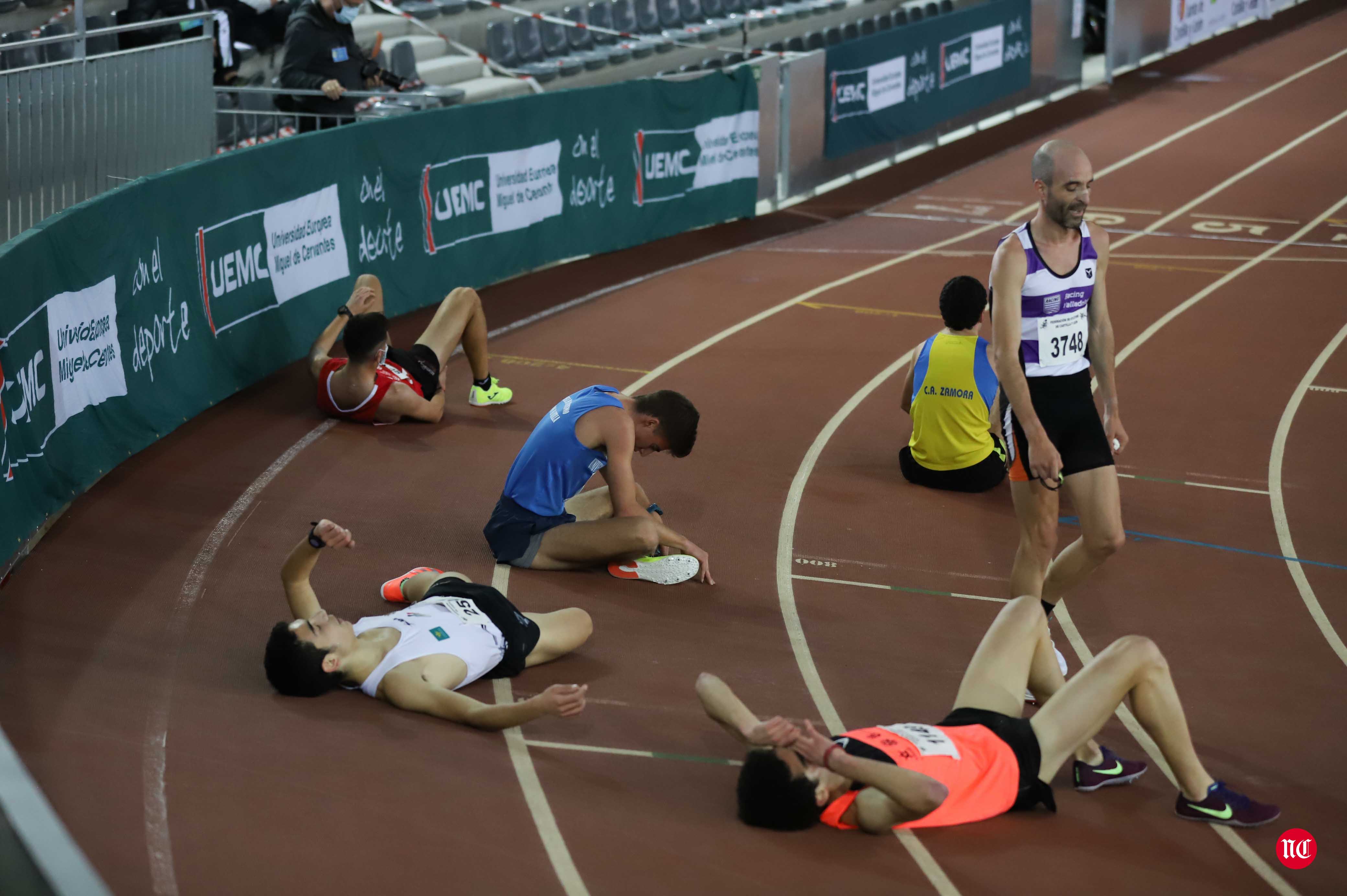 Fotos: Campeonatos autonómicos y controles de atletismo en la jornada del domingo