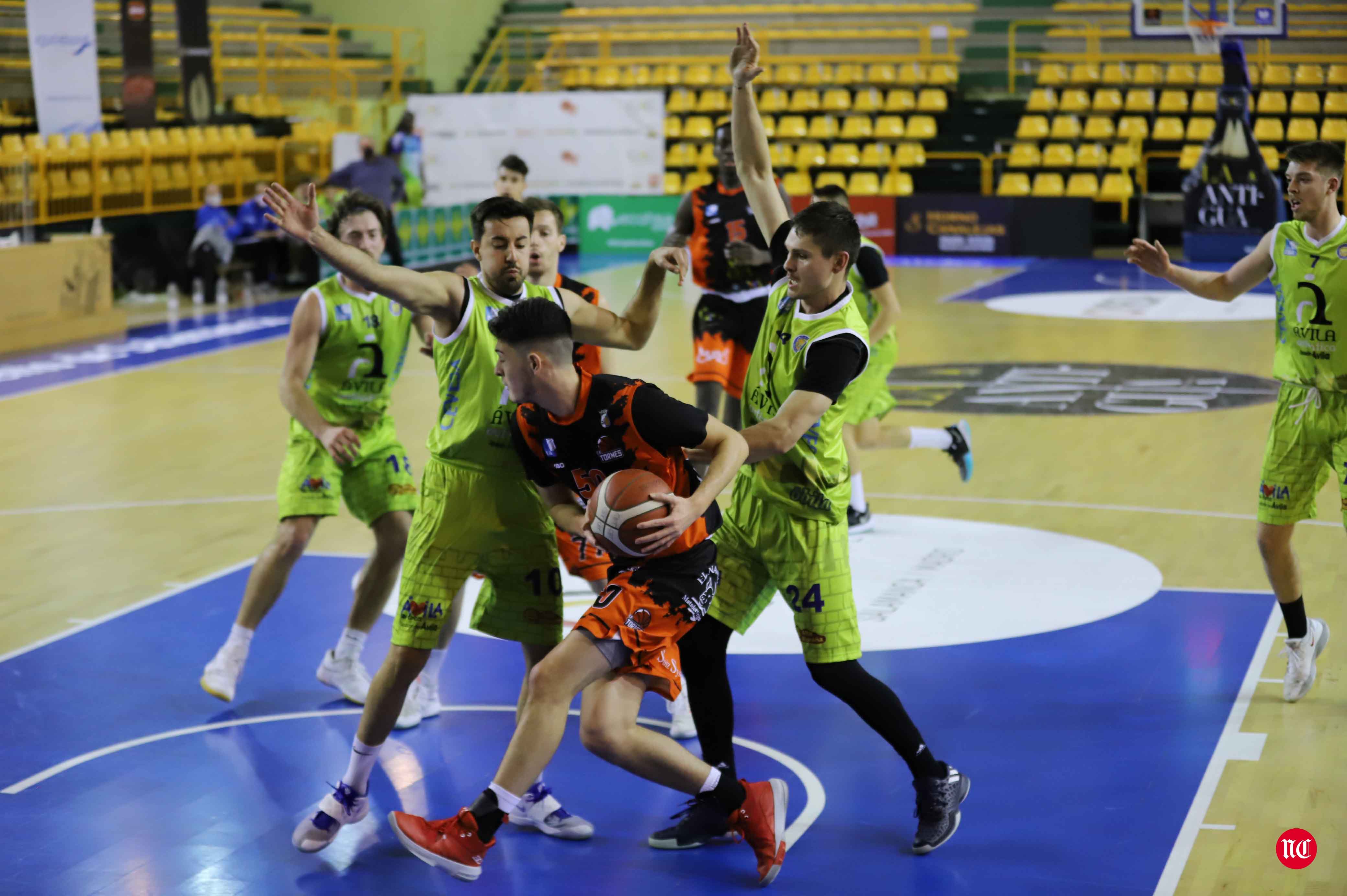 Fotos: CB Tormes 83 - 80 Óbila Club de Basket