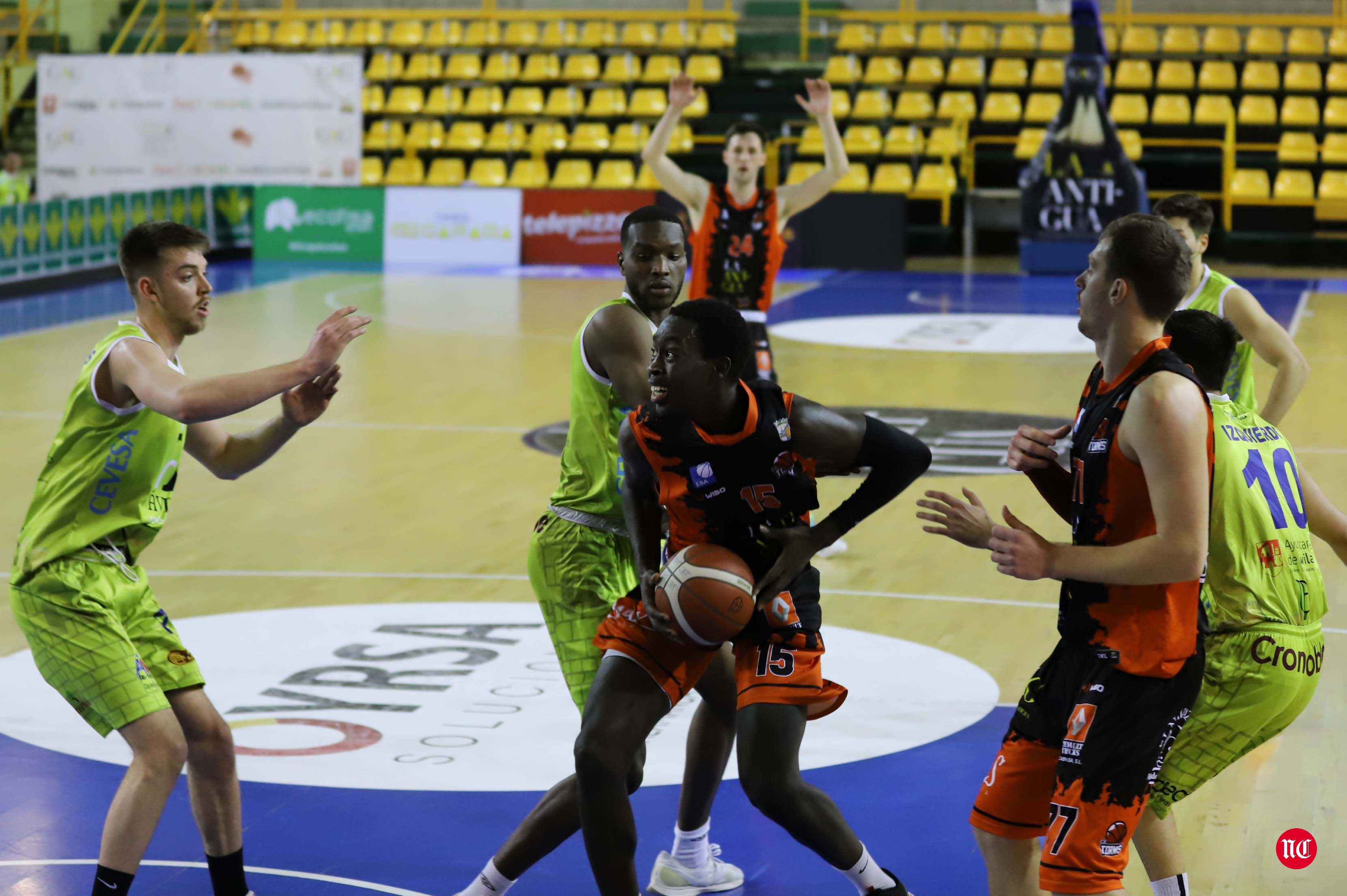 Fotos: CB Tormes 83 - 80 Óbila Club de Basket