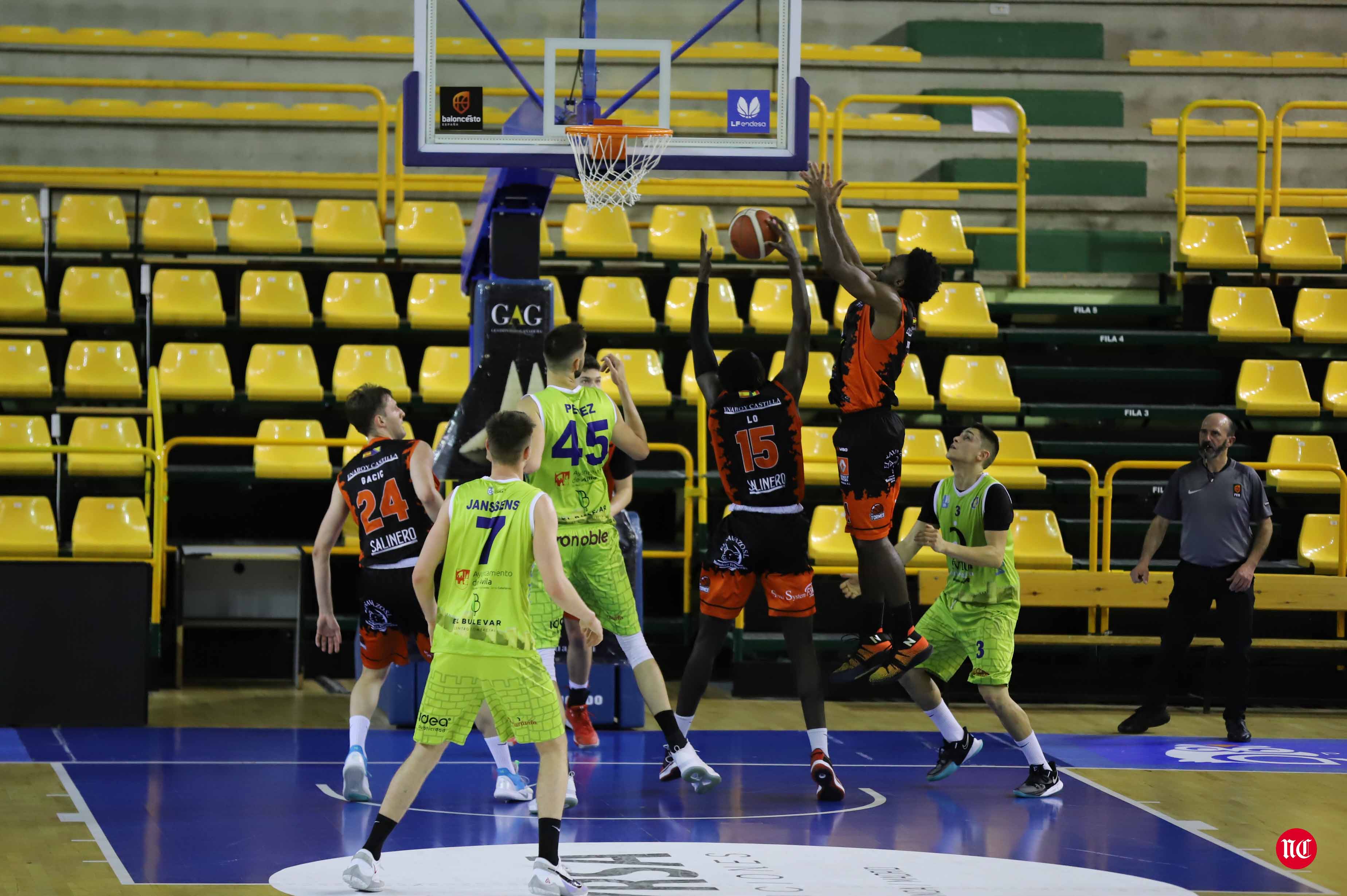 Fotos: CB Tormes 83 - 80 Óbila Club de Basket