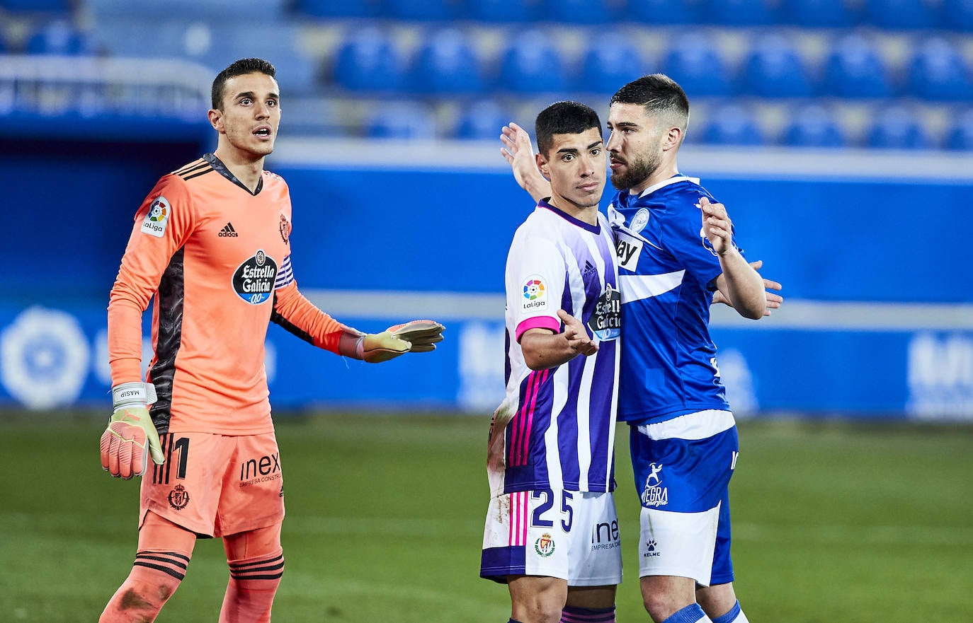 Fotos: Alavés-Real Valladolid