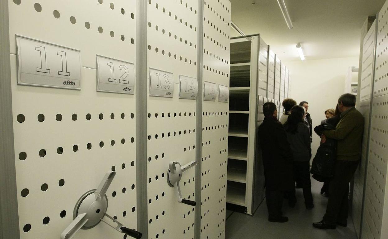 Dependencias de la sede del Centro Documental de la Memoria Histórica en la plaza de Los Bandos.